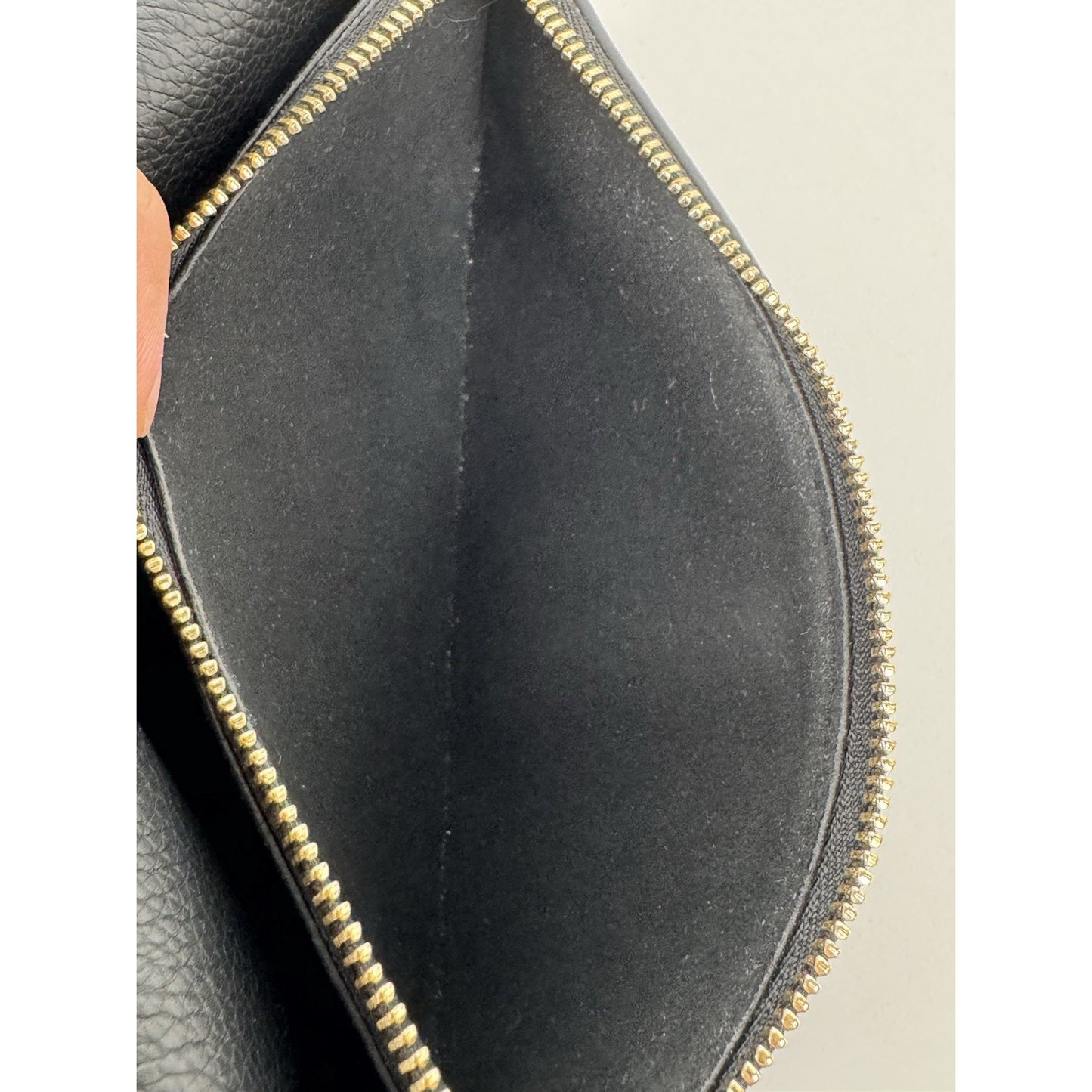 Louis Vuitton Calfskin Lockme Phone Chain Pouch in Vanille and Black B-6