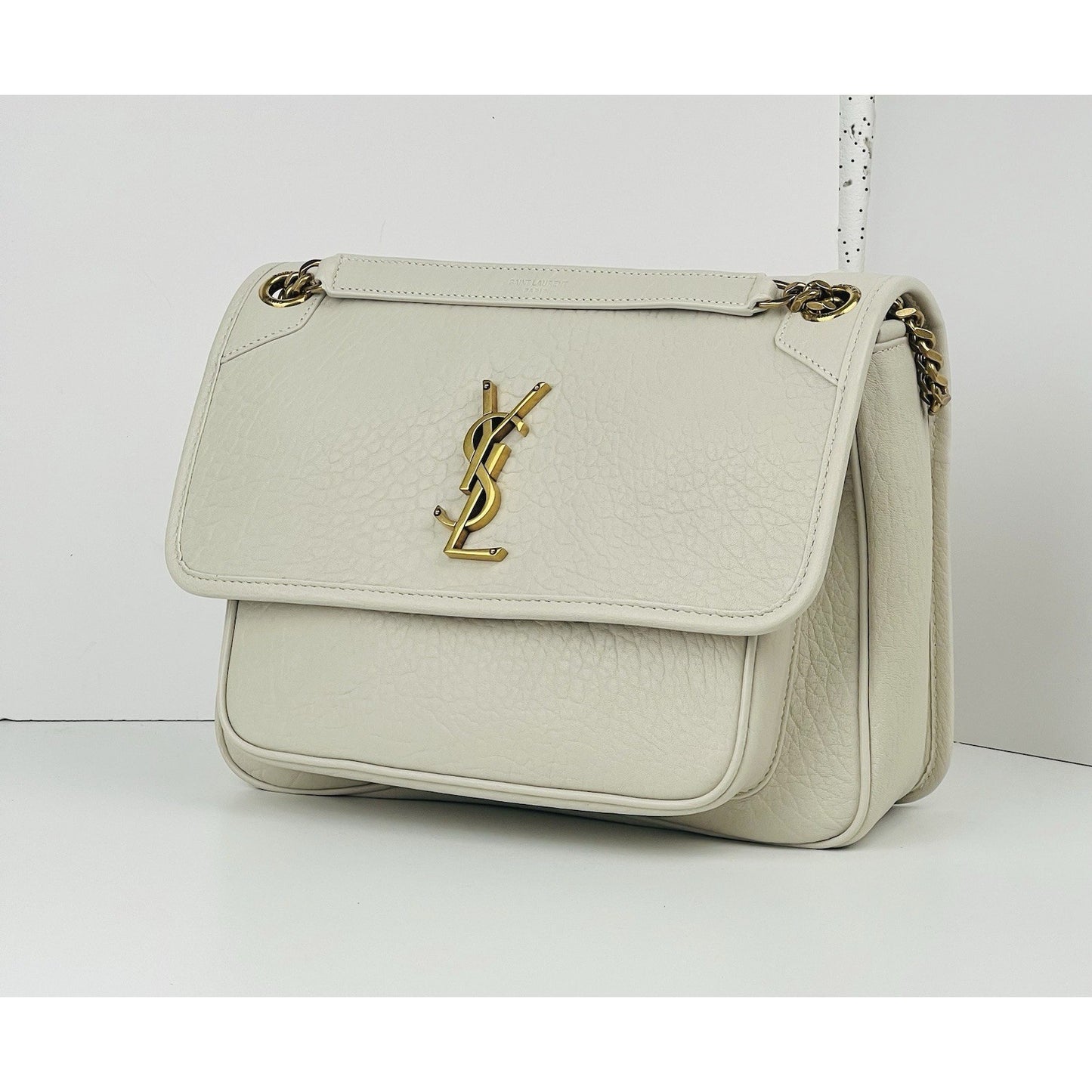 Saint Laurent Niki Medium Leather Shoulder Bag in Crema Soft R1