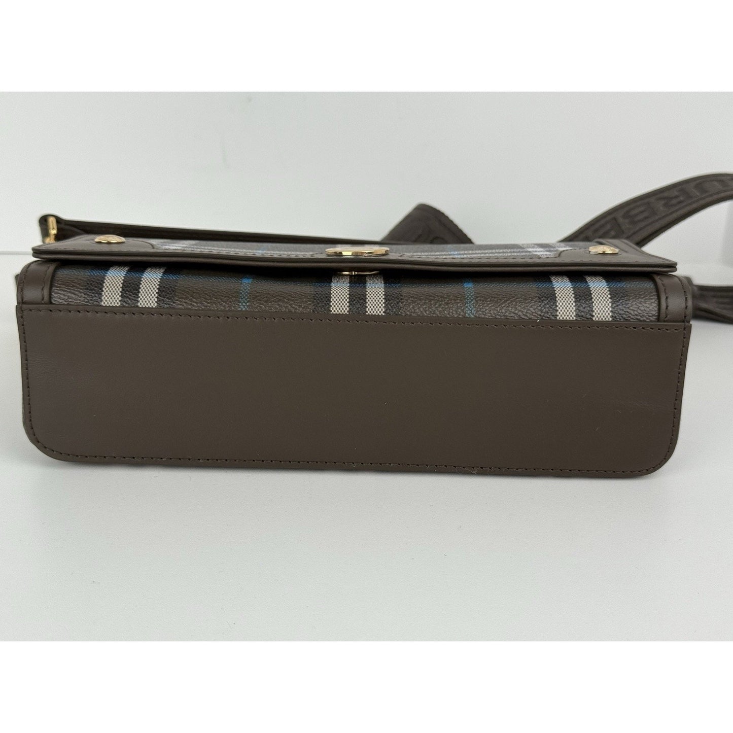 Burberry Top Handle Note Bag in Snug Dark Green Shoulder Bag