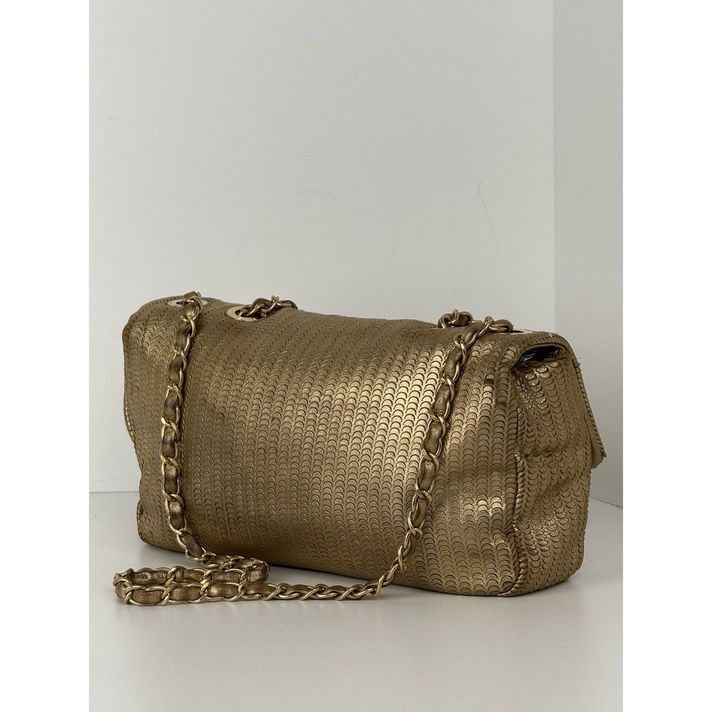 CHANEL Metallic Gold Lambskin Fish Skin Pattern Laser Cut Small Shoulder Bag