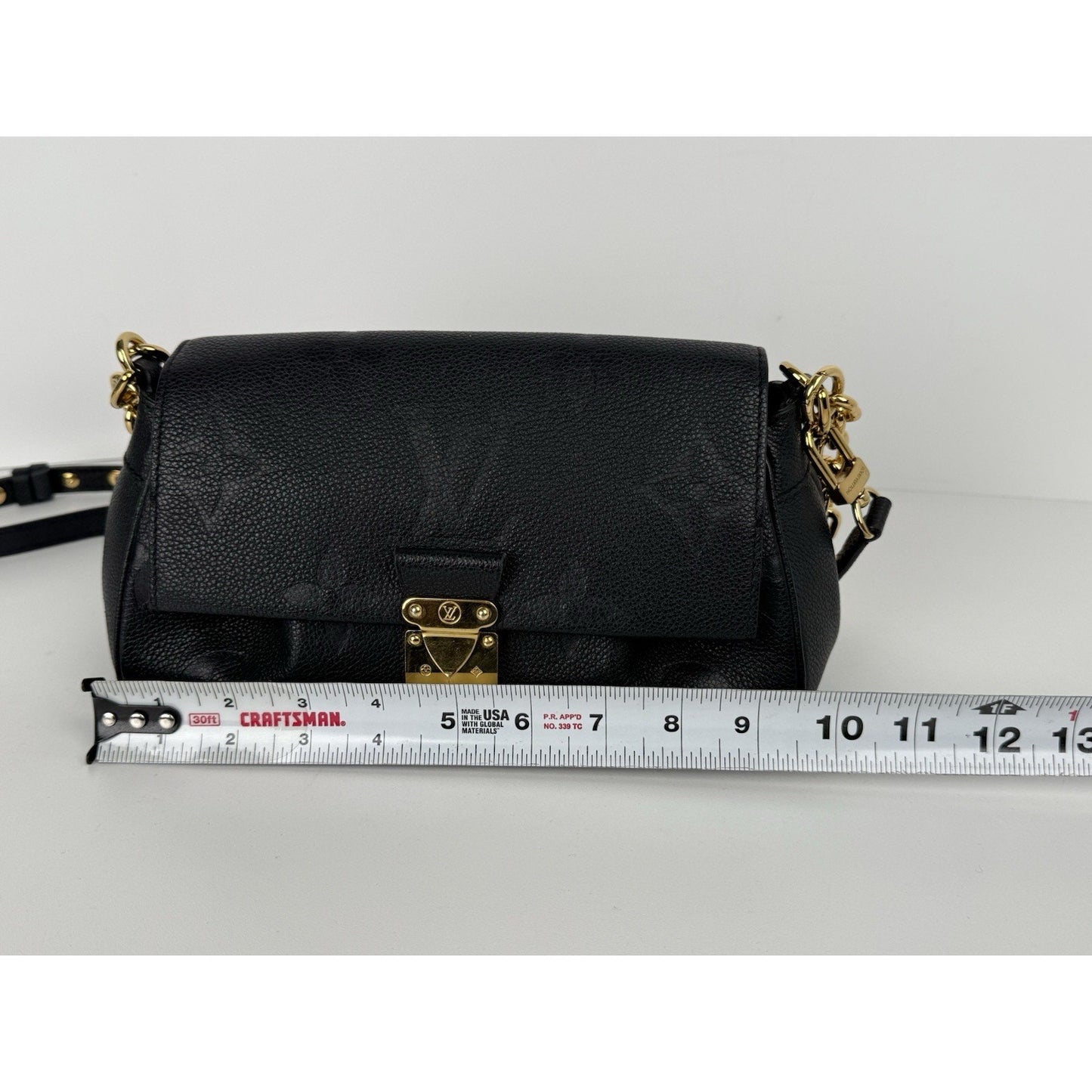 Louis Vuitton Favorite NM Handbag Monogram Empreinte Giant