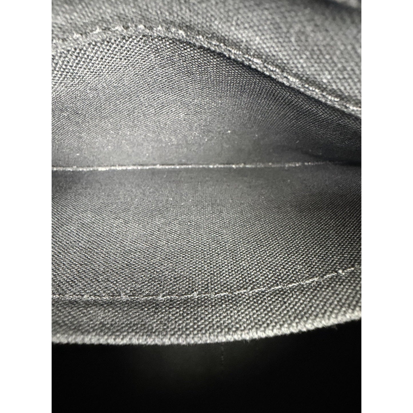 Louis Vuitton Keepall Bandouliere 25 Monogram Eclipse Reverse Coated Canvas F2