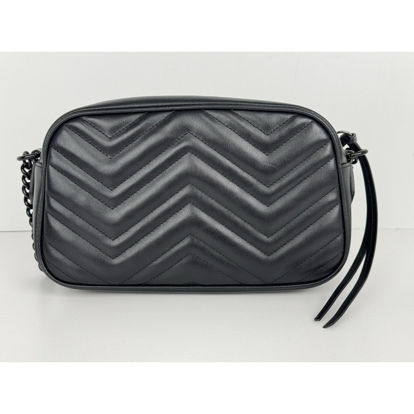 Gucci Matelassé Monochrome Small GG Marmont Chain Shoulder Bag Black B-9