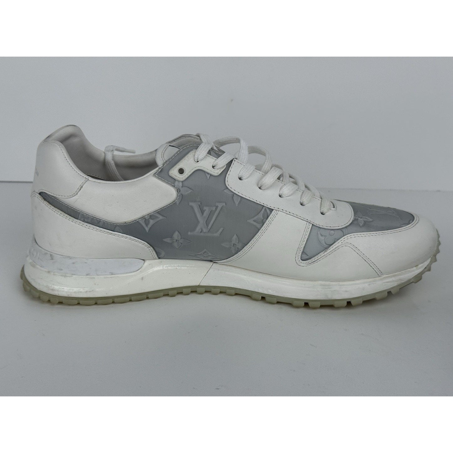 Louis Vuitton White Holographic LV Trainer Men's Sneakers Size 8.5 MS1200