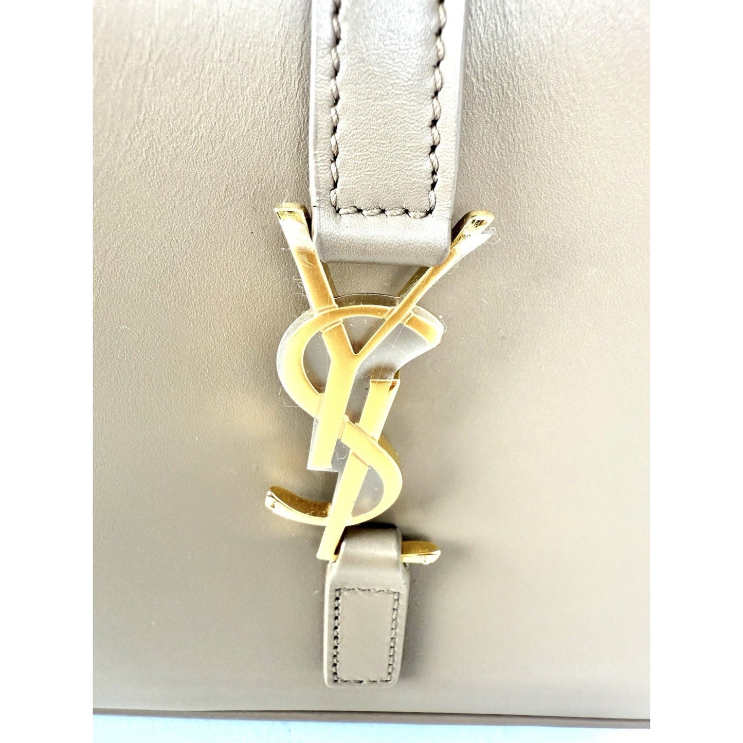 Saint Laurent Le 5 à 7 Beige Leather Shoulder Bag