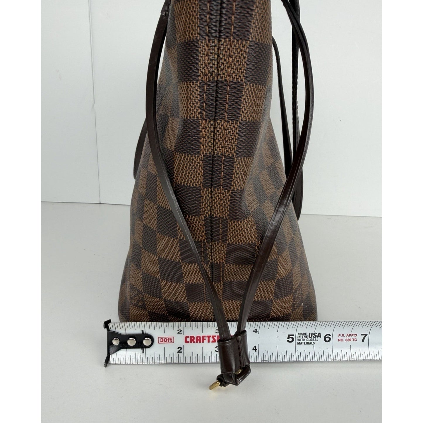 Louis Vuitton Neverfull MM Tote Bag in Damier Ebene Coated Canvas 2017 S
