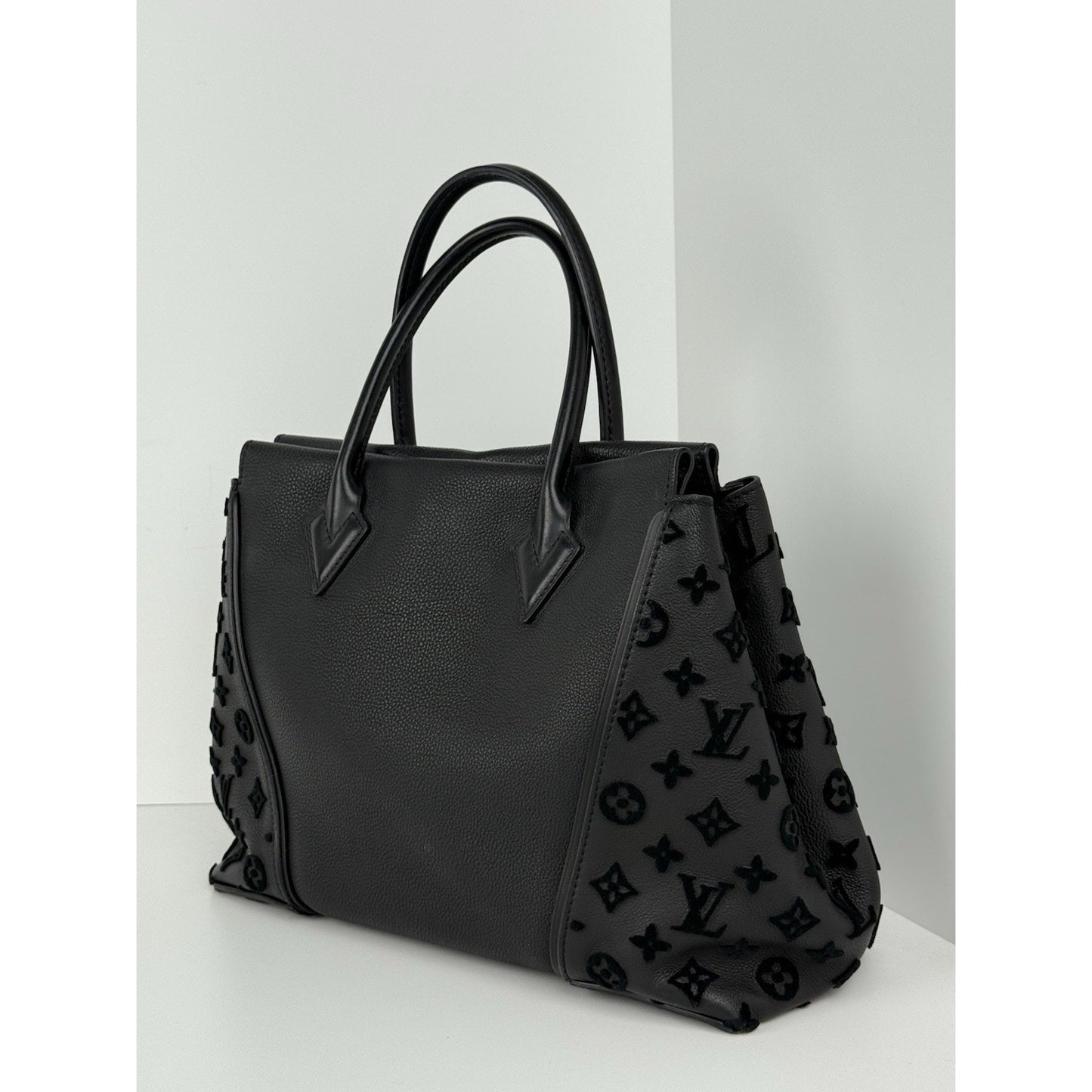 Louis Vuitton W Tote Veau Cachemire Calfskin PM