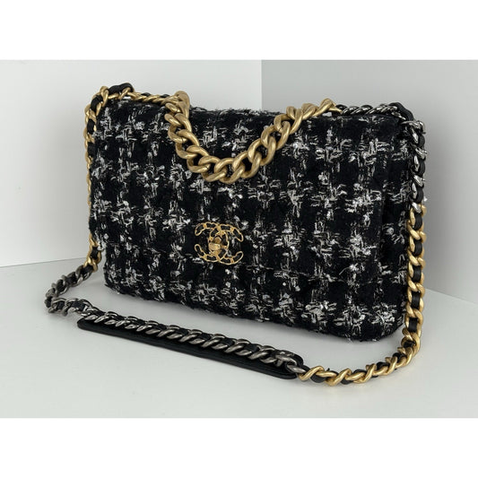 Chanel 19 Large Tweed Flap Women’s Shoulder Bag Black