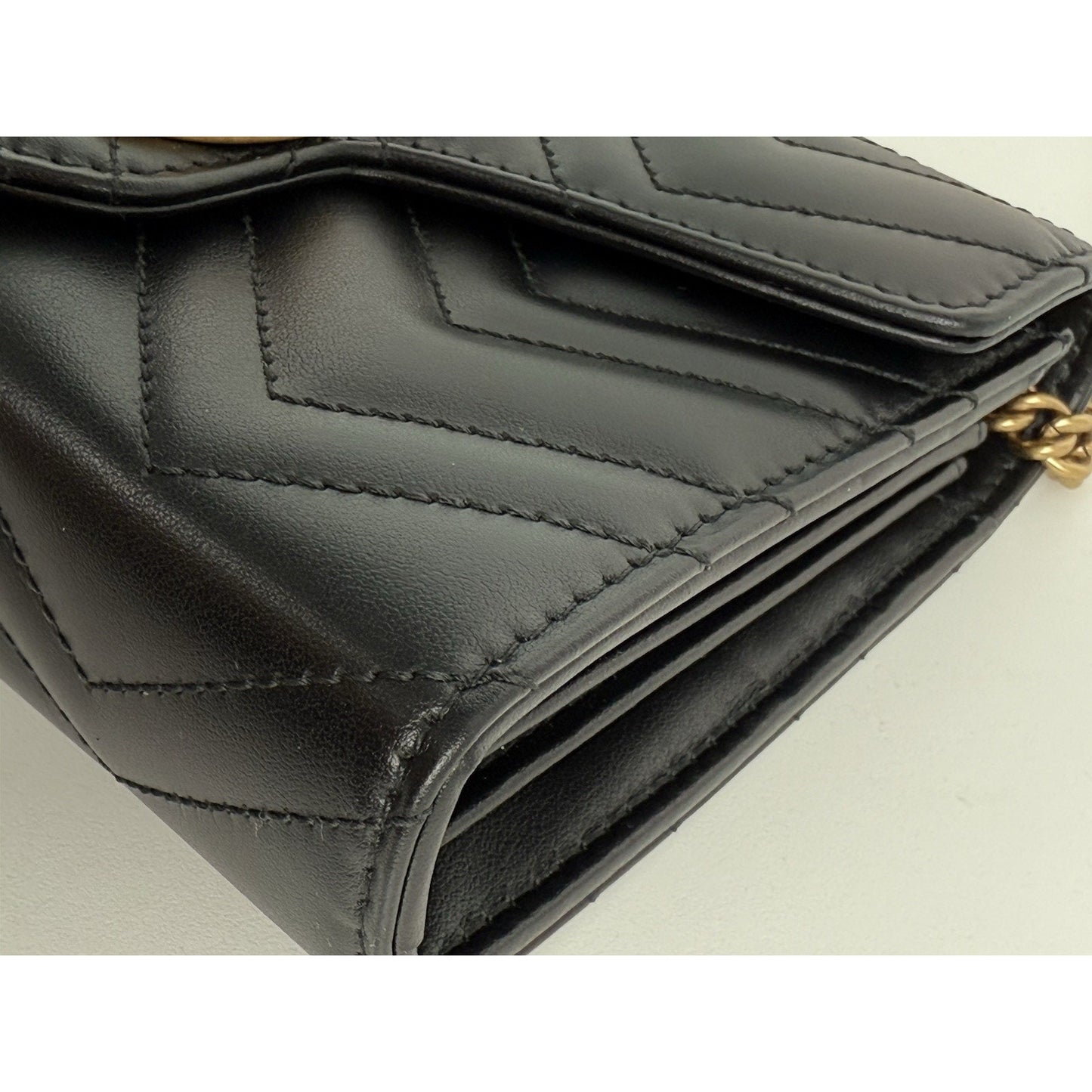 Gucci GG Marmont Black Matelassé Leather Shoulder Bag with Gold Chain