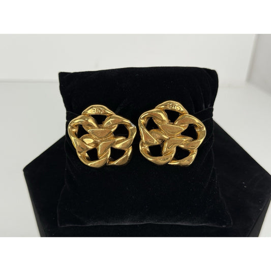 Chanel Gold Chain Flower Clip on Earrings 1980s