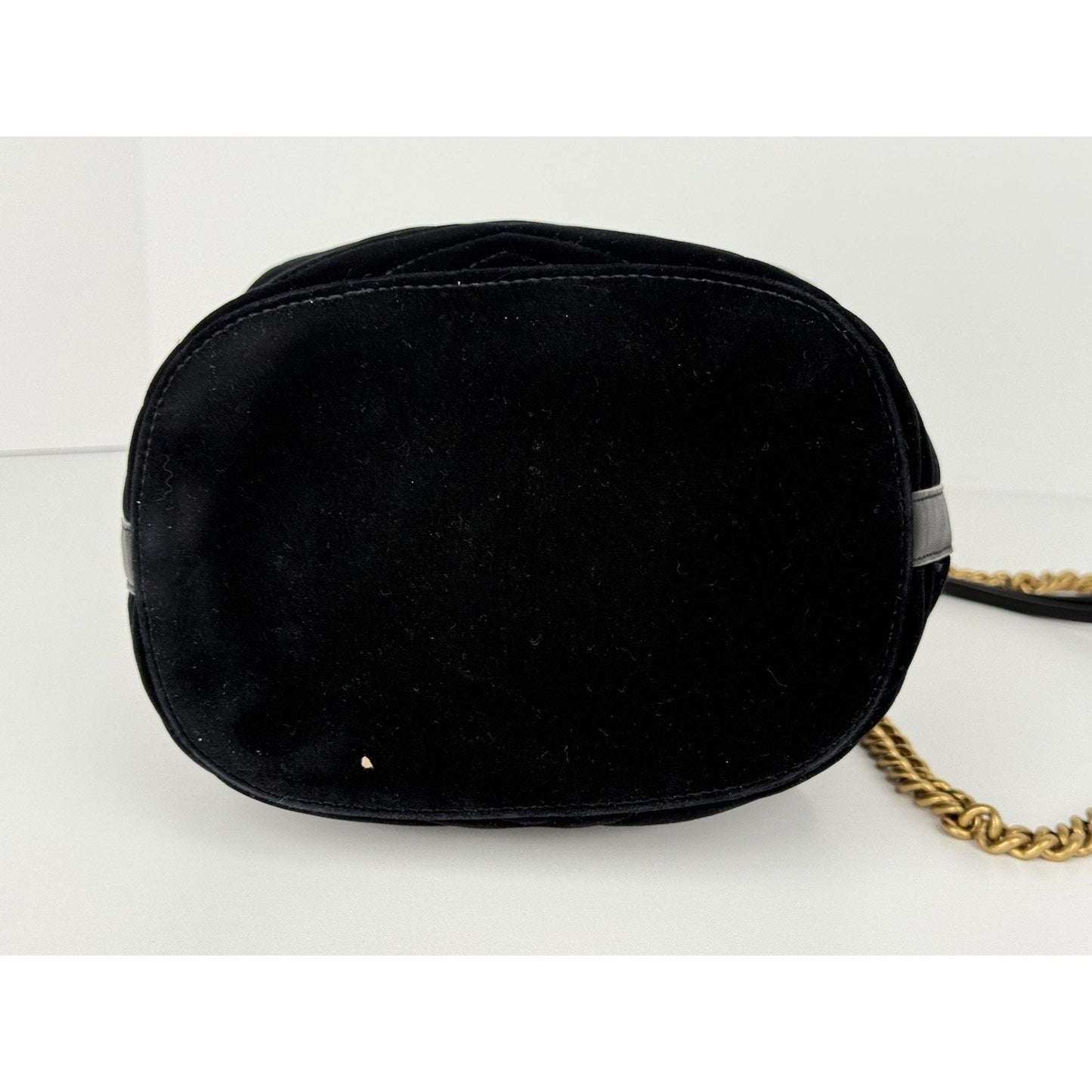 Gucci GG Marmont Bucket Bag Matelasse Black Velvet