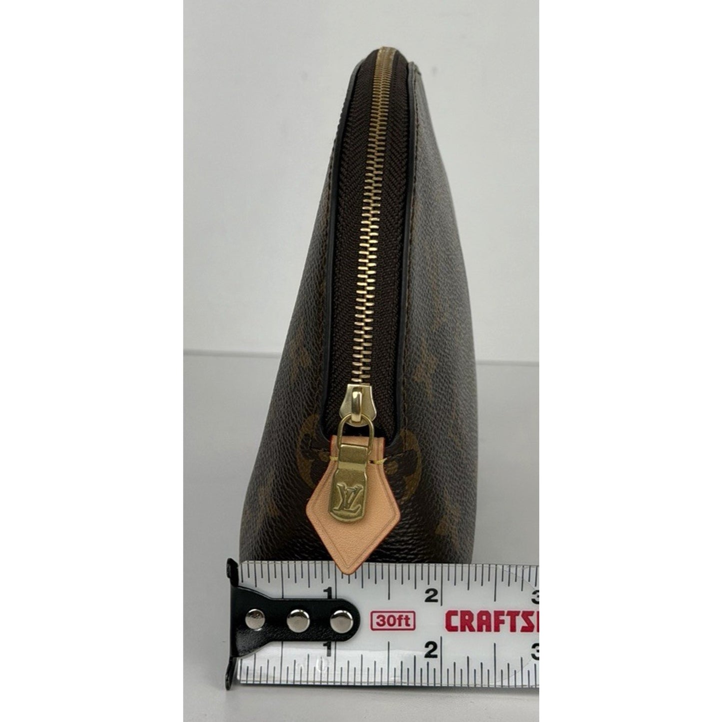 Louis Vuitton Monogram Cosmetic Pouch Bag MM in Coated Canvas 2023 S-07