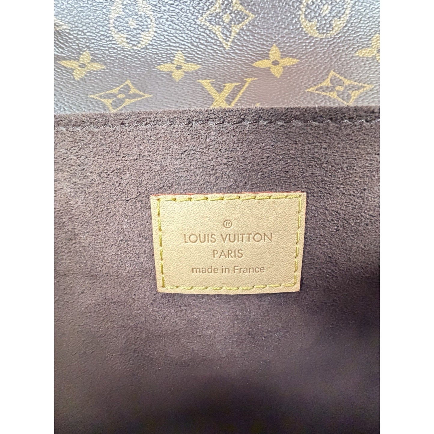 Louis Vuitton Monogram Pochette Metis Shoulder Bag NFC D-4