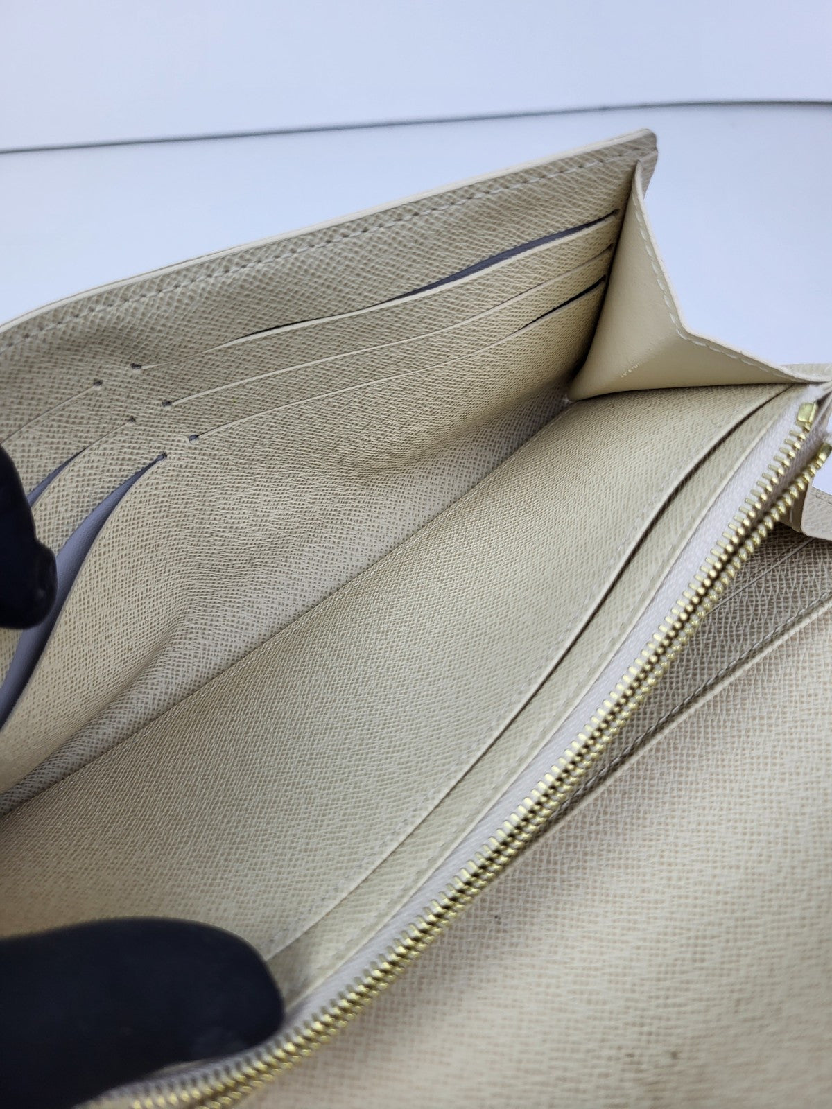 Louis-vuitton sarah wallet damier azur