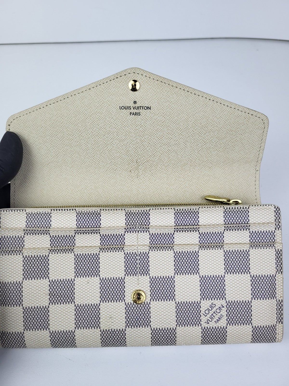 Louis-vuitton sarah wallet damier azur