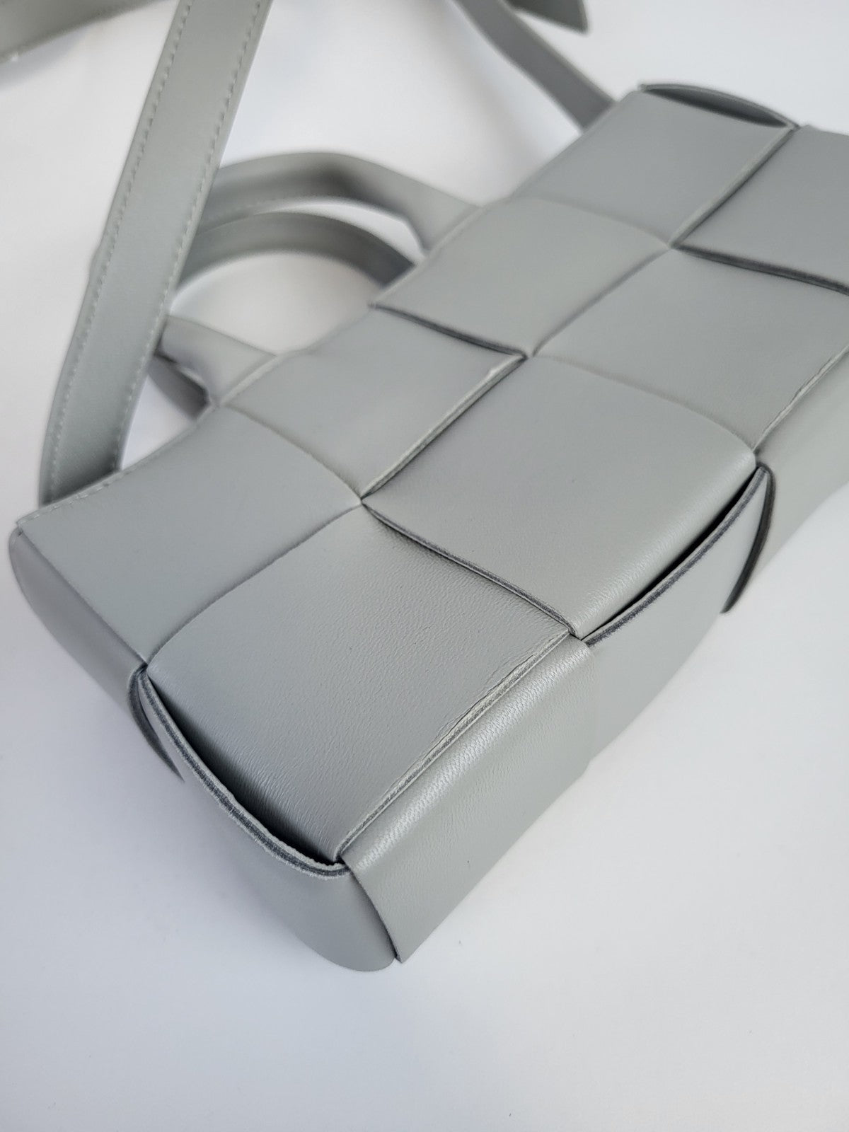 Bottega Veneta East-West Arco Tote Bag Gray