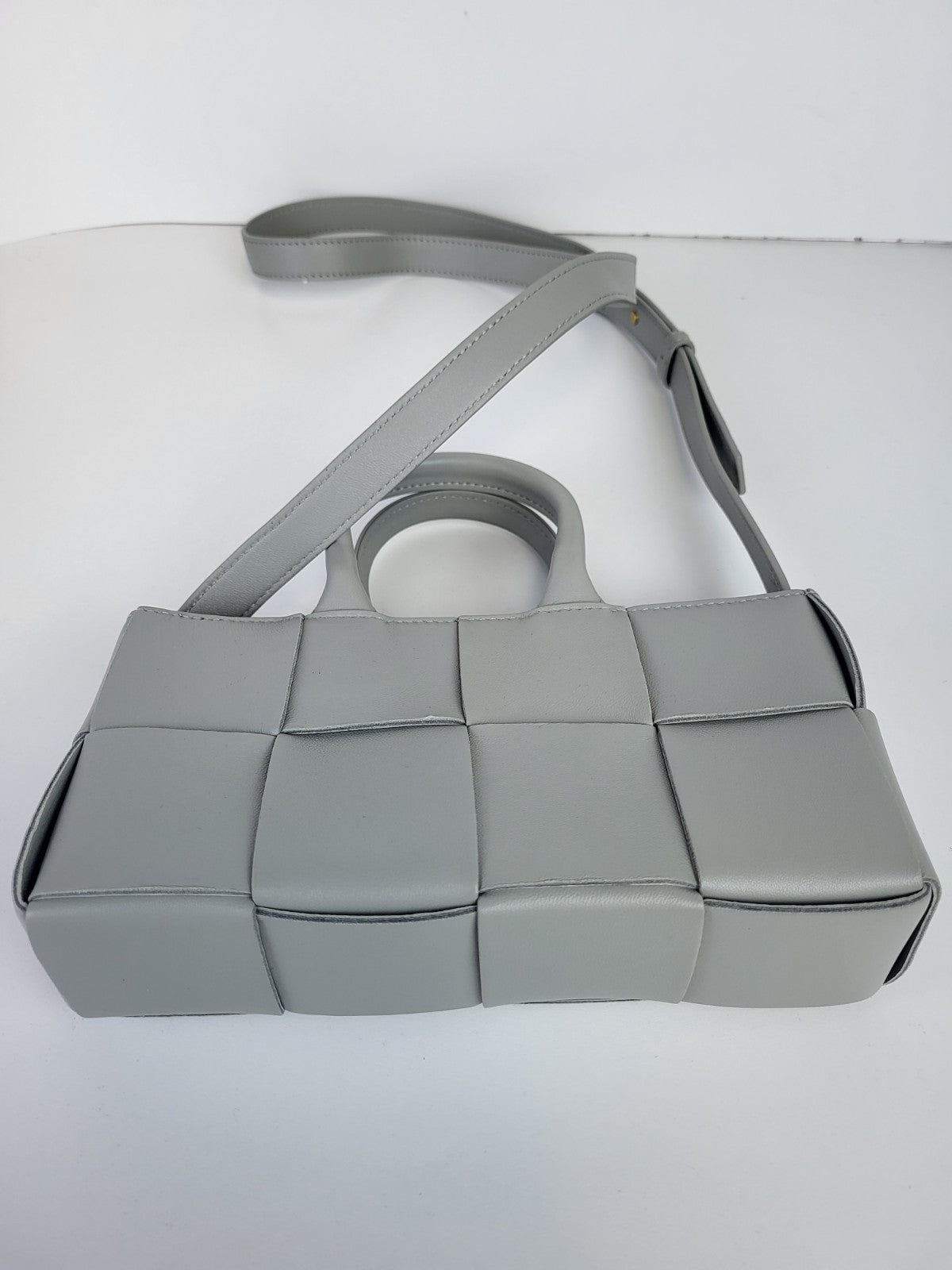 Bottega Veneta East-West Arco Tote Bag Gray