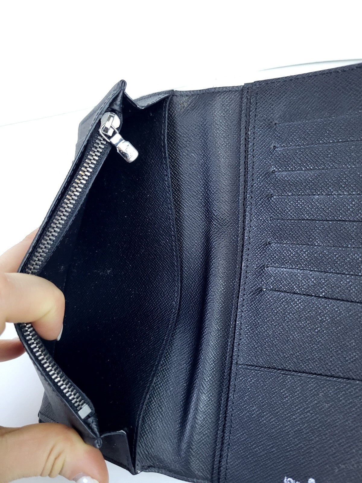 Louis Vuitton Zippy Wallet Verdical Monogram Eclipse