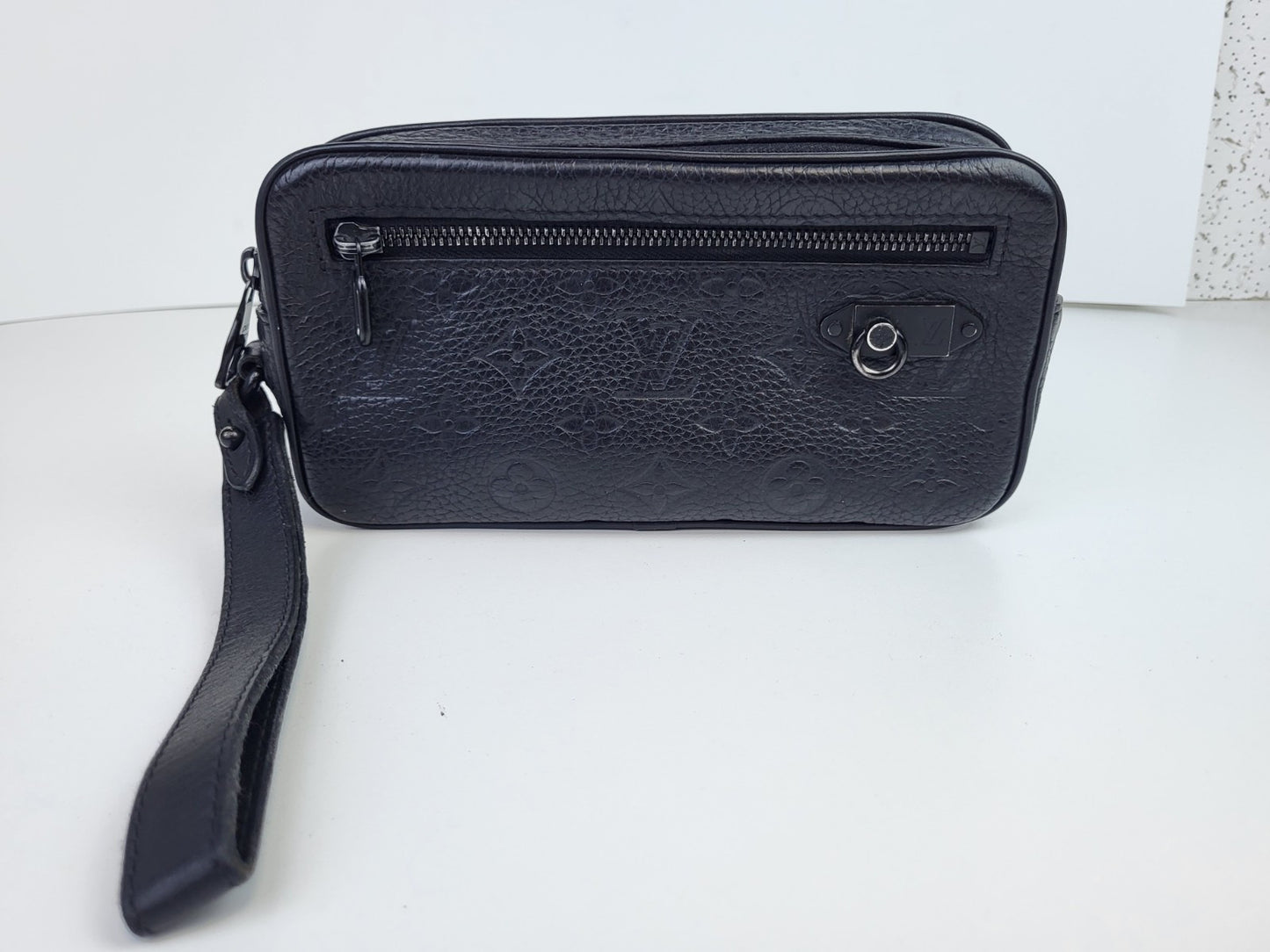 Louis Vuitton Louis Vuitton Pochette Volga Second Bag Taurillon Monogram Black