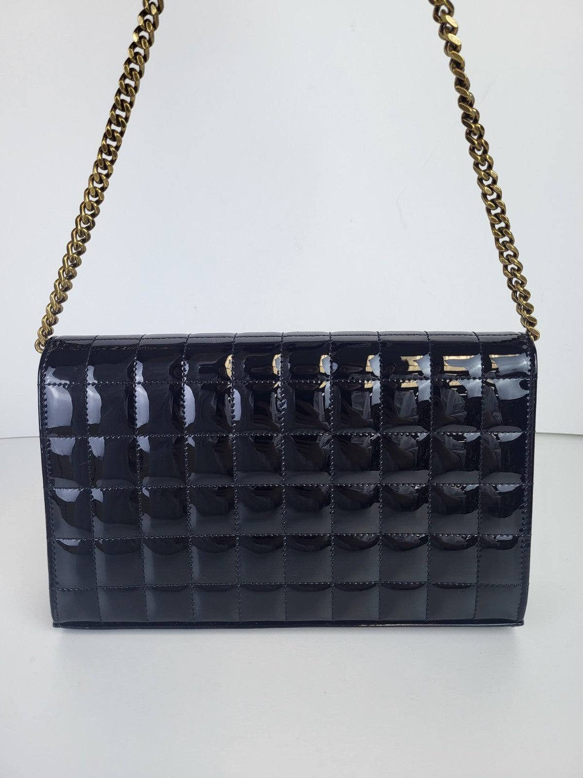 Saint Laurent Cassandre Quilted Patent Leather Envelope Wallet On A Chain