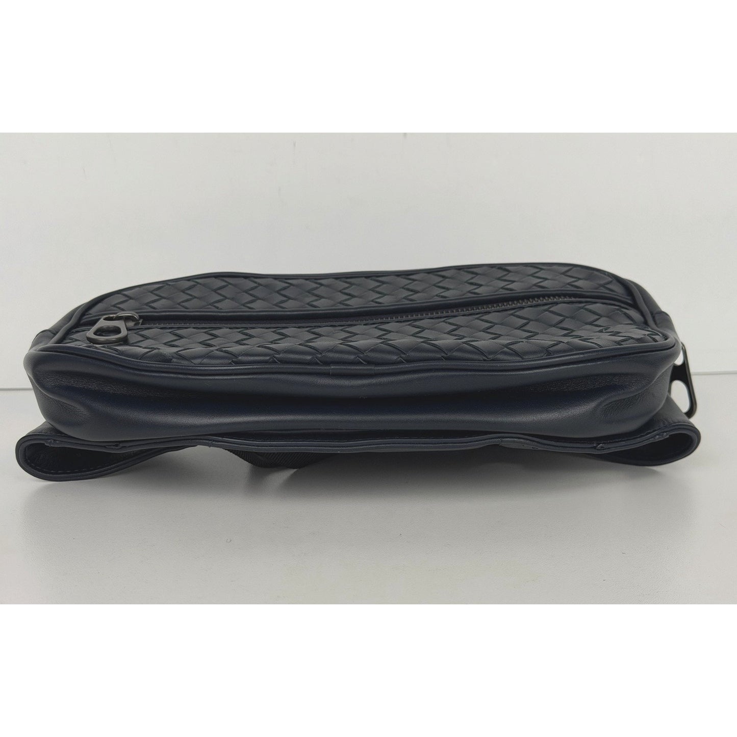 Bottega Veneta Intrecciato Belt Bag Medium Navy Blue Leather & Woven Design S08