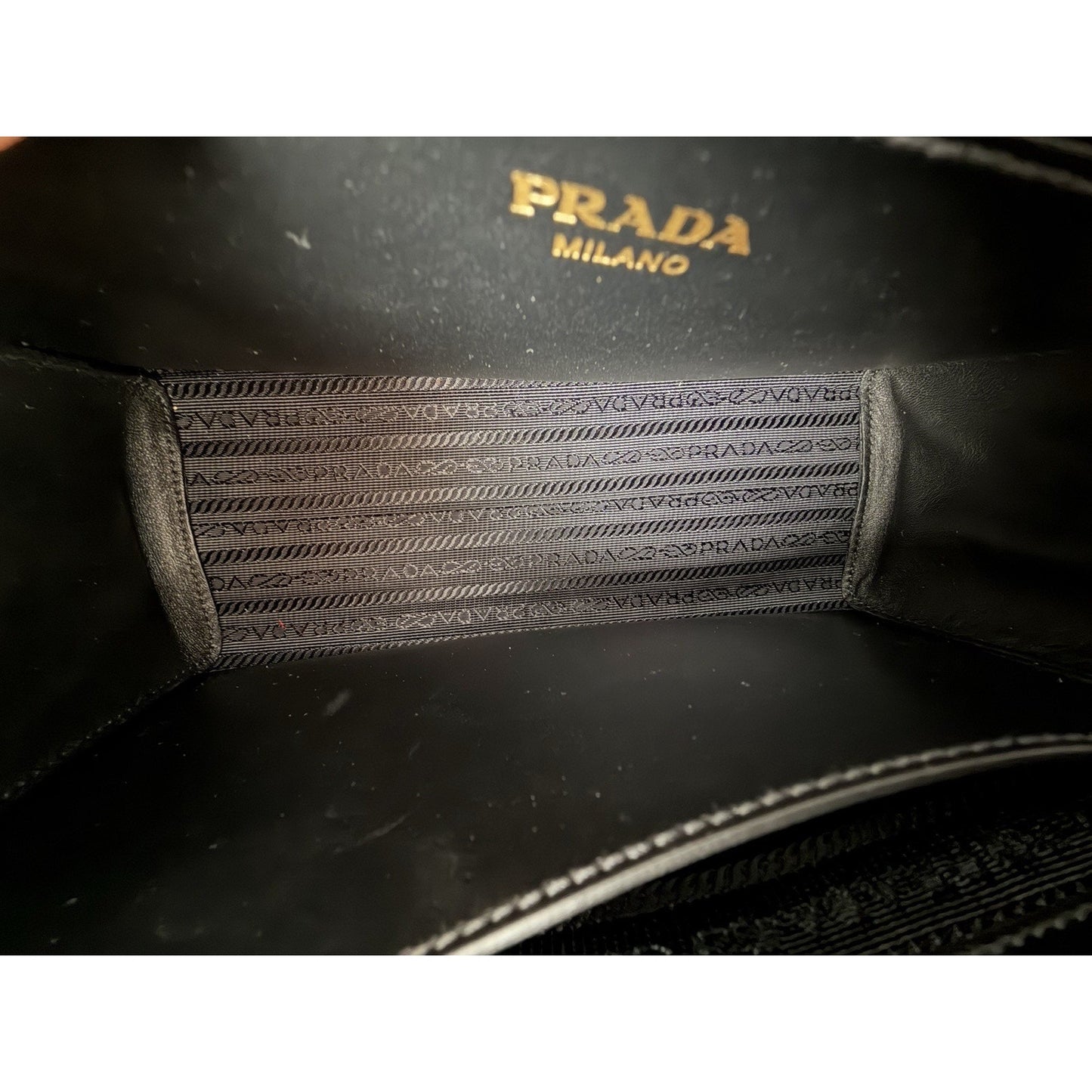 Prada Esplanade Crossbody Crossbody Bag in Black Saffiano Leather S-07