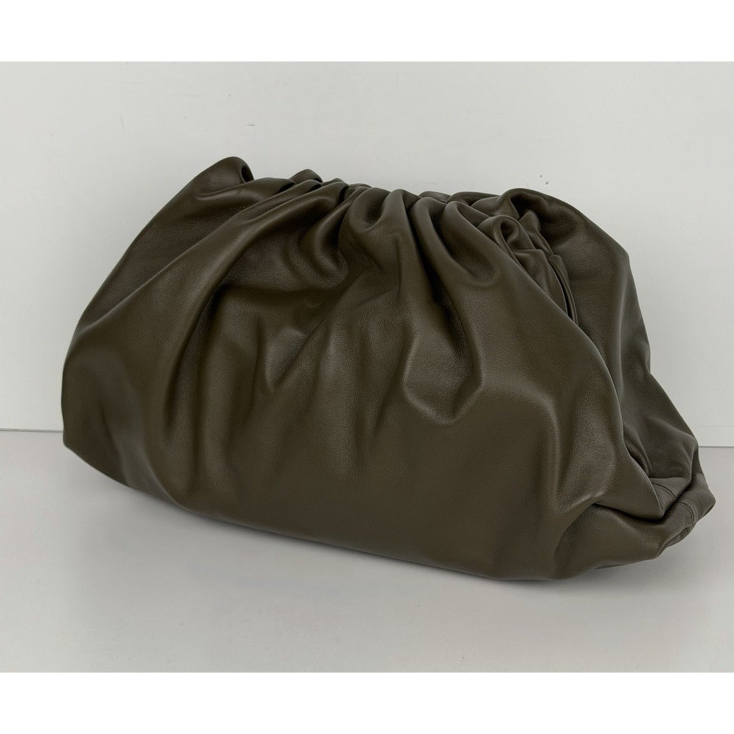 Bottega Veneta "The Pouch" Clutch Olive Green Leather Gathered&Ruffled Design S