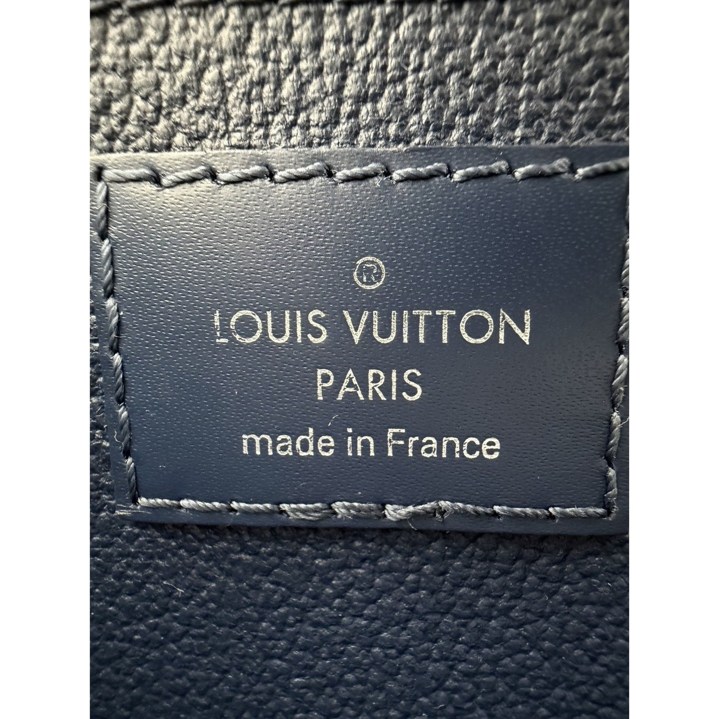 Louis Vuitton Epi Toiletry Pouch Indigo Blue Textured Leather & Sleek 2019 K1