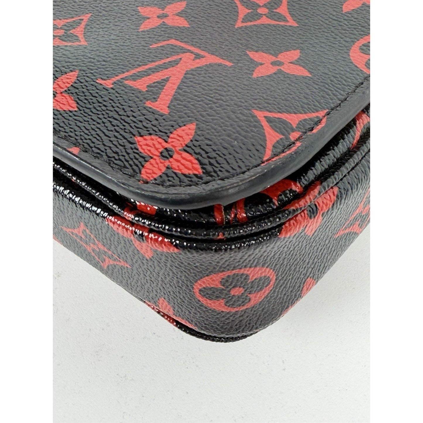 Louis Vuitton Infrarouge Pochette Metis Bag in LV Monogram Coated Canvas NFC S14