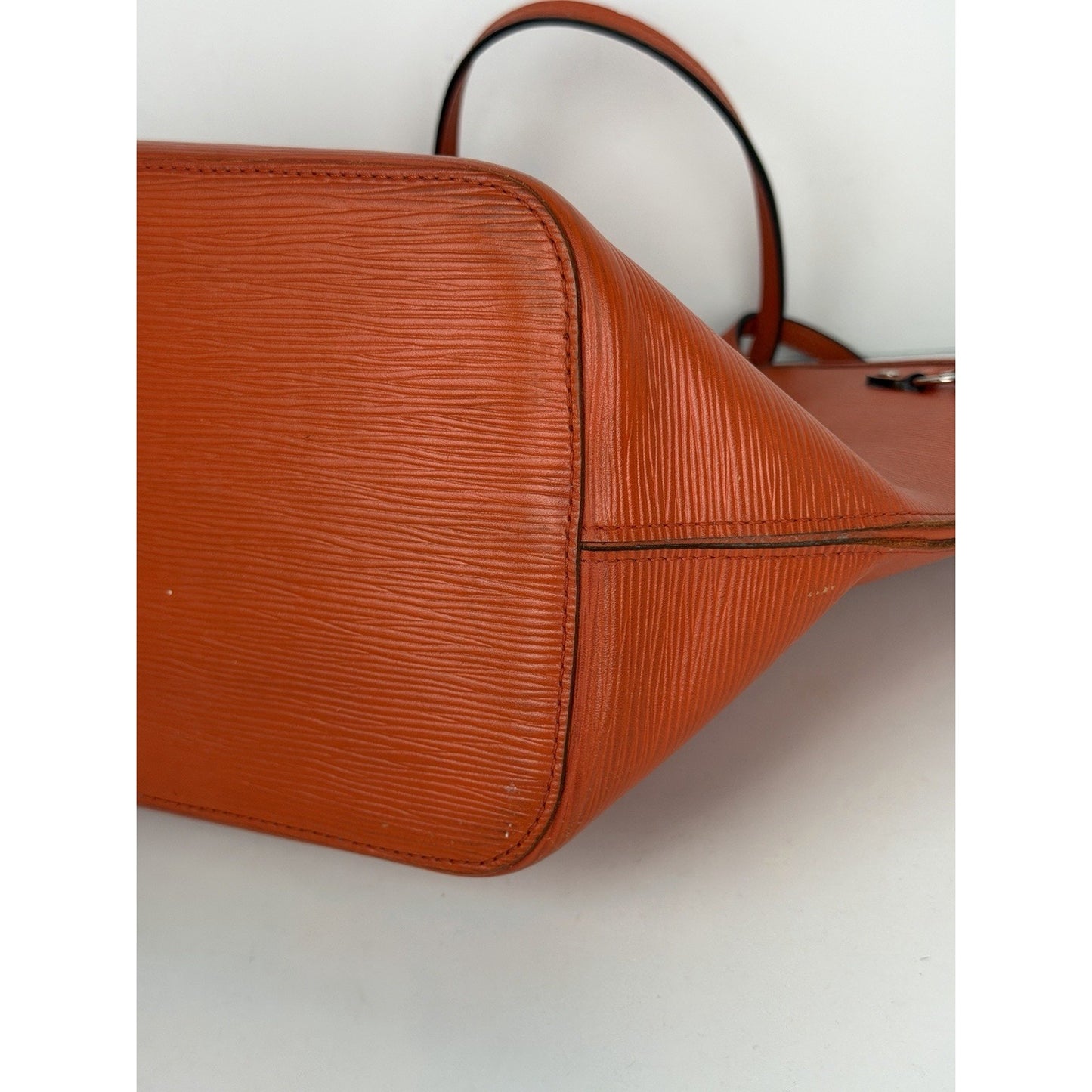 Louis Vuitton Neverfull GM in Orange Epi Leather 2021 B1