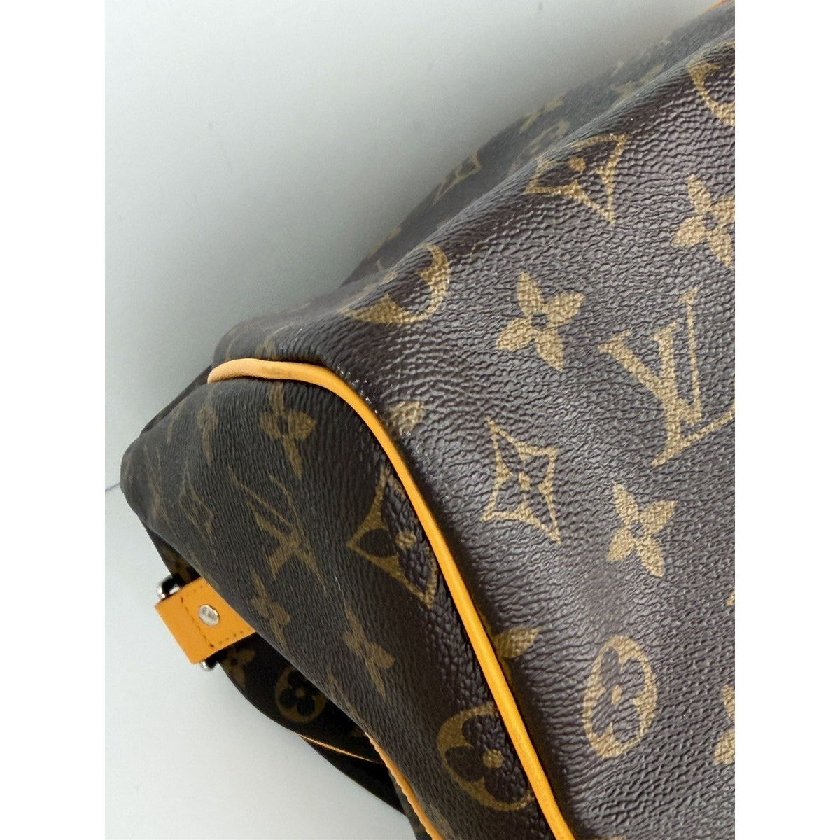 Louis Vuitton Keepall Bandouliere 50 Duffle Bag in Brown Coated Canvas NFC E-1