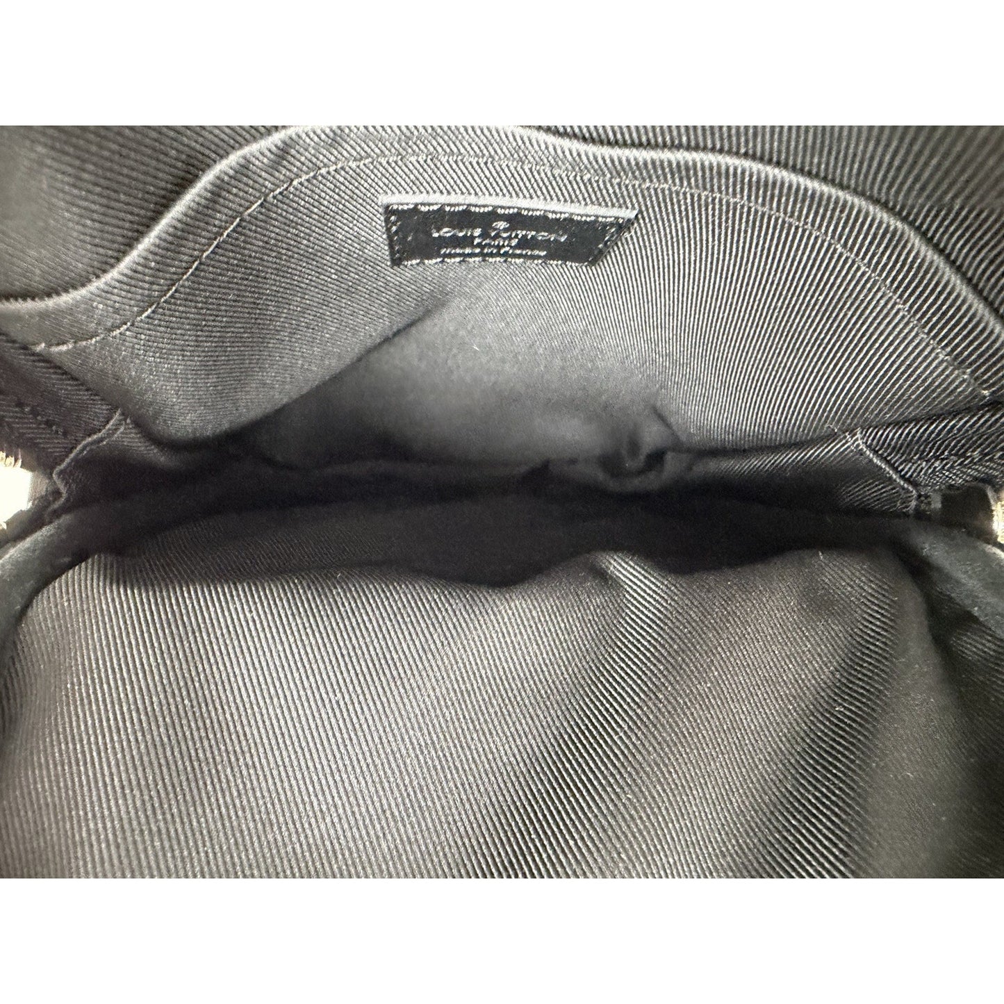 Louis Vuitton Amazone Sling Bag in Damier Graphite 3D Coated Canvas NFC C-9
