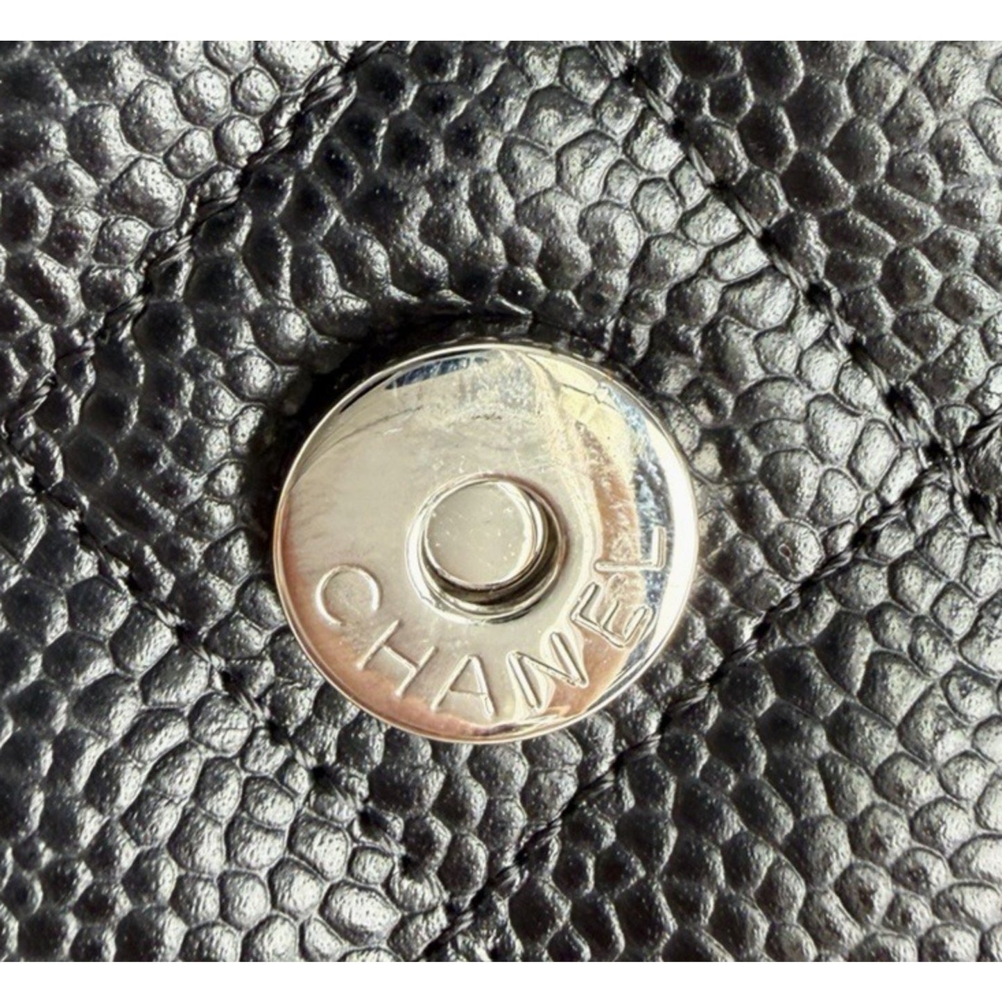 Chanel Classic Wallet On Chain Bag in Black Caviar Leather 2019 E-5