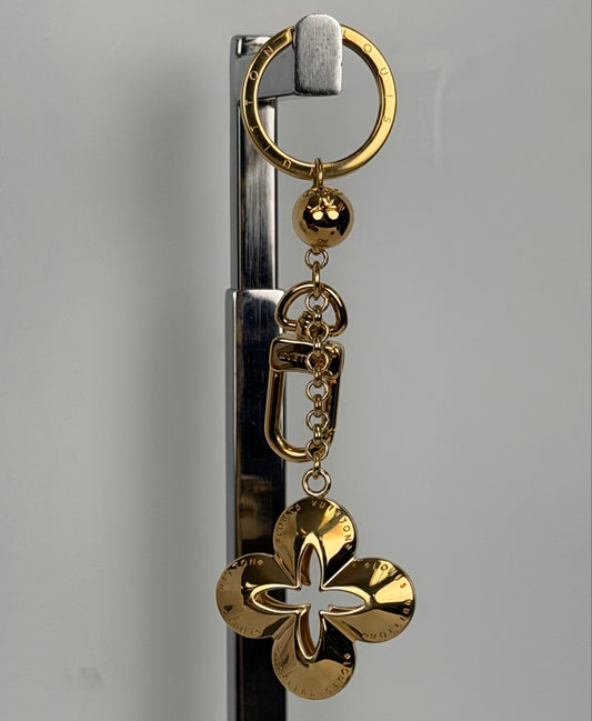 Louis Vuitton Gold-Tone Metal Eclipse Key Holder and Bag Charm Y