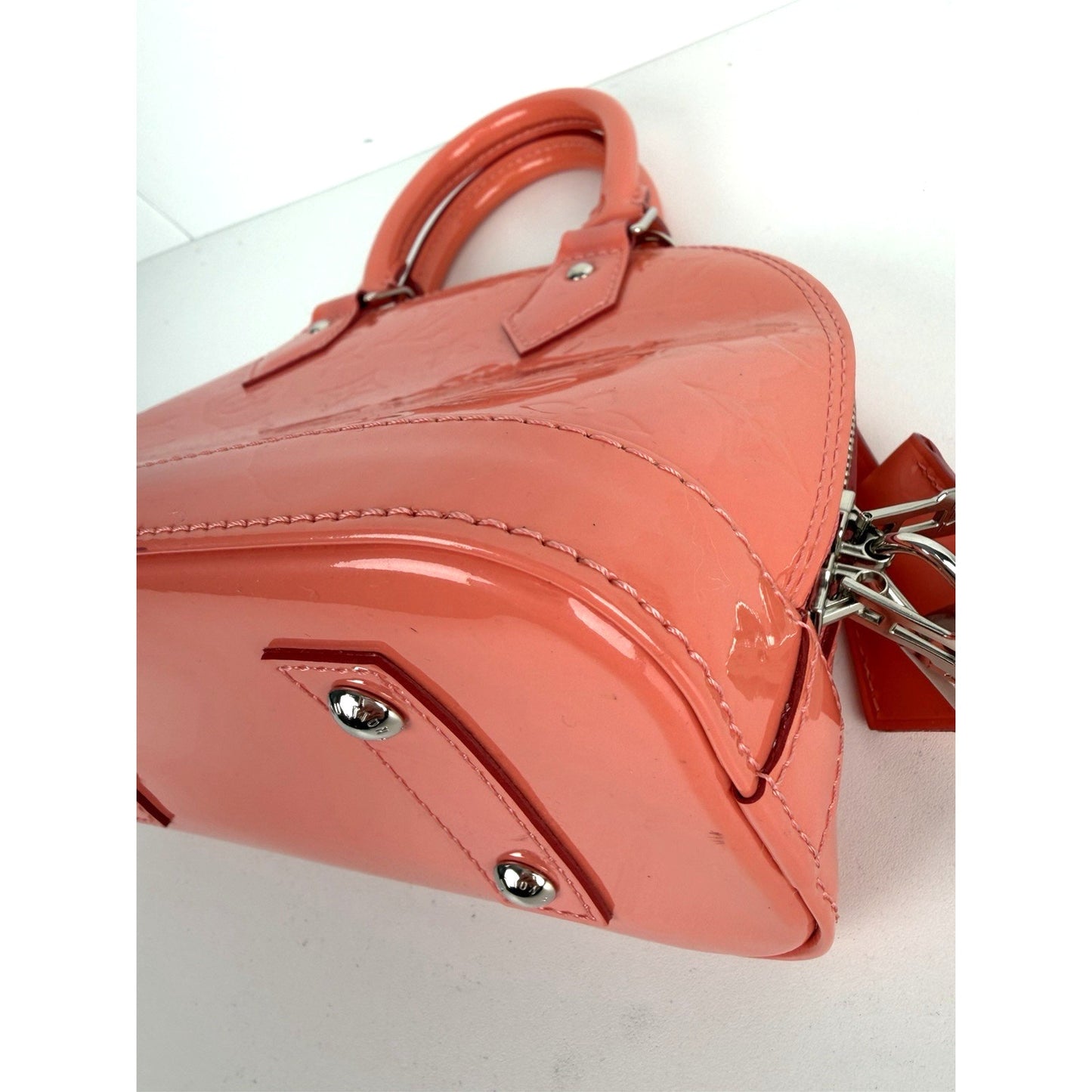 Louis Vuitton Alma BB Bag LV Monogram Glossy Coral-Pink Patent Leather 2015 S