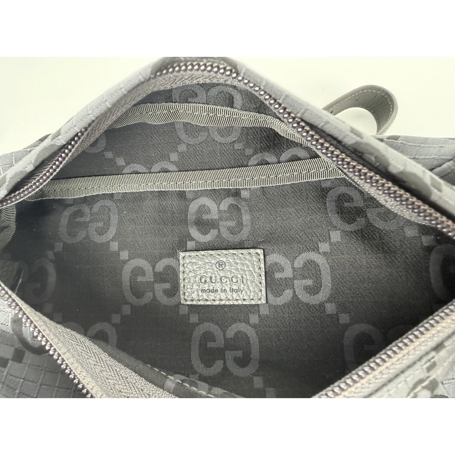 Gucci Belt Bag in Grey Ripstop GG Nylon and Leather for Men S17