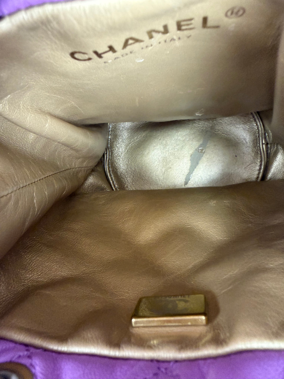 Chanel Pearl Crush Bucket Small Bag in Purple Quilted Leather Drawstring 2022 D-4