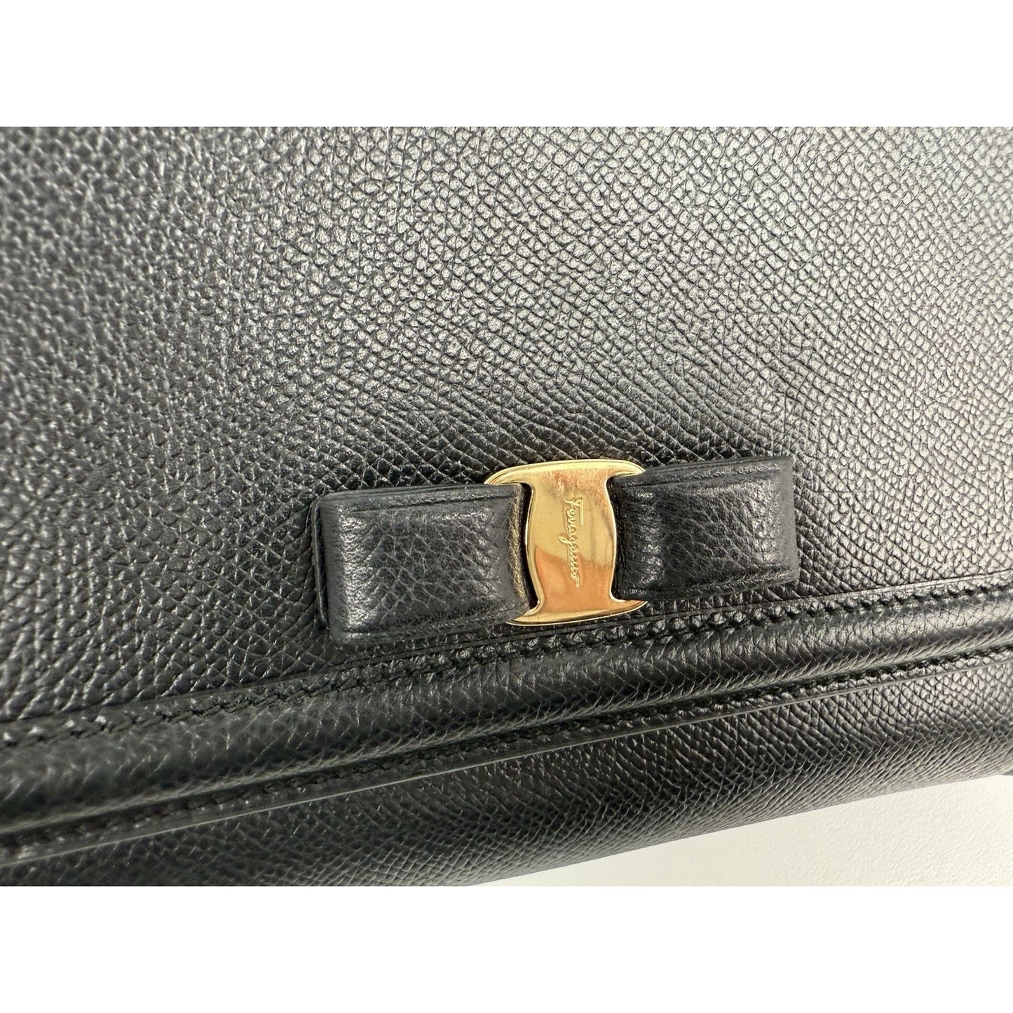 Salvatore Ferragamo Vala Ribbon Shoulder Bag Leather Black