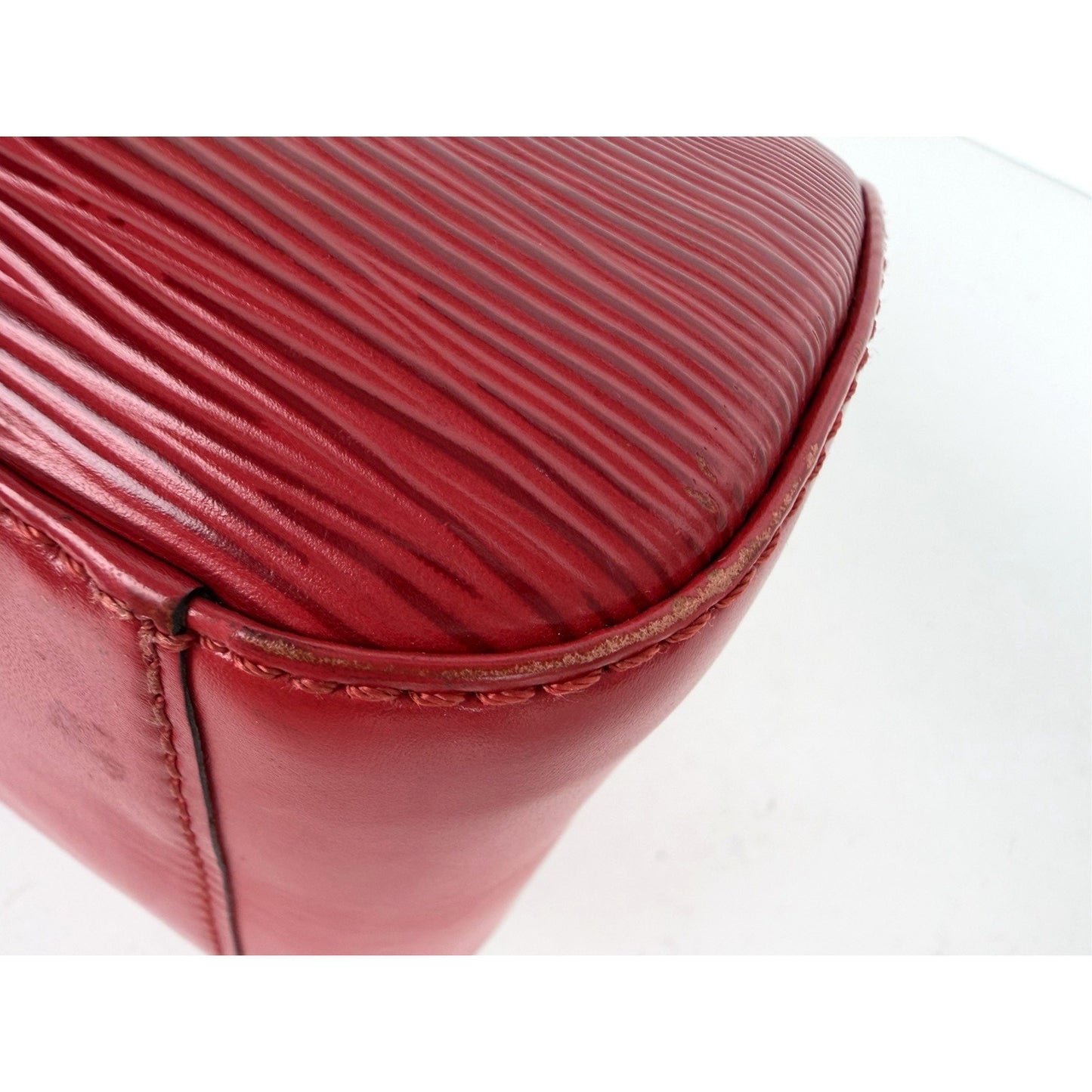 Louis Vuitton Jasmin Top Handle Bag Vintage Castilian Red Epi Leather 1998 S-10