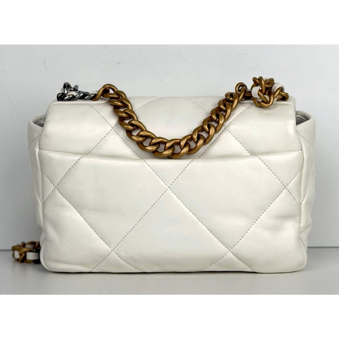 Chanel 19 Flap Small Shoulder Bag in Beige Quilted Lambskin Leather NFC E3