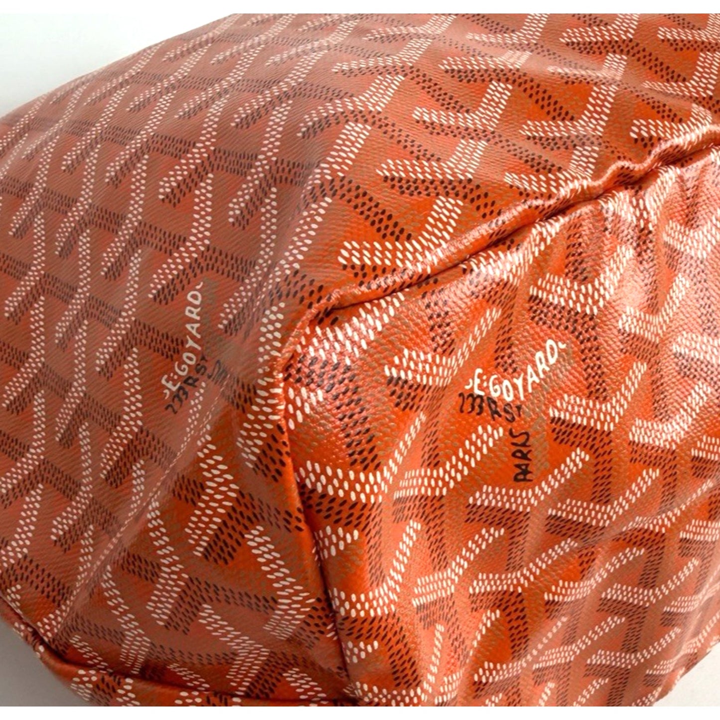 Goyard Saint Louis PM Tote Bag in Orange Goyardine Coated Canvas Leather Trim E5
