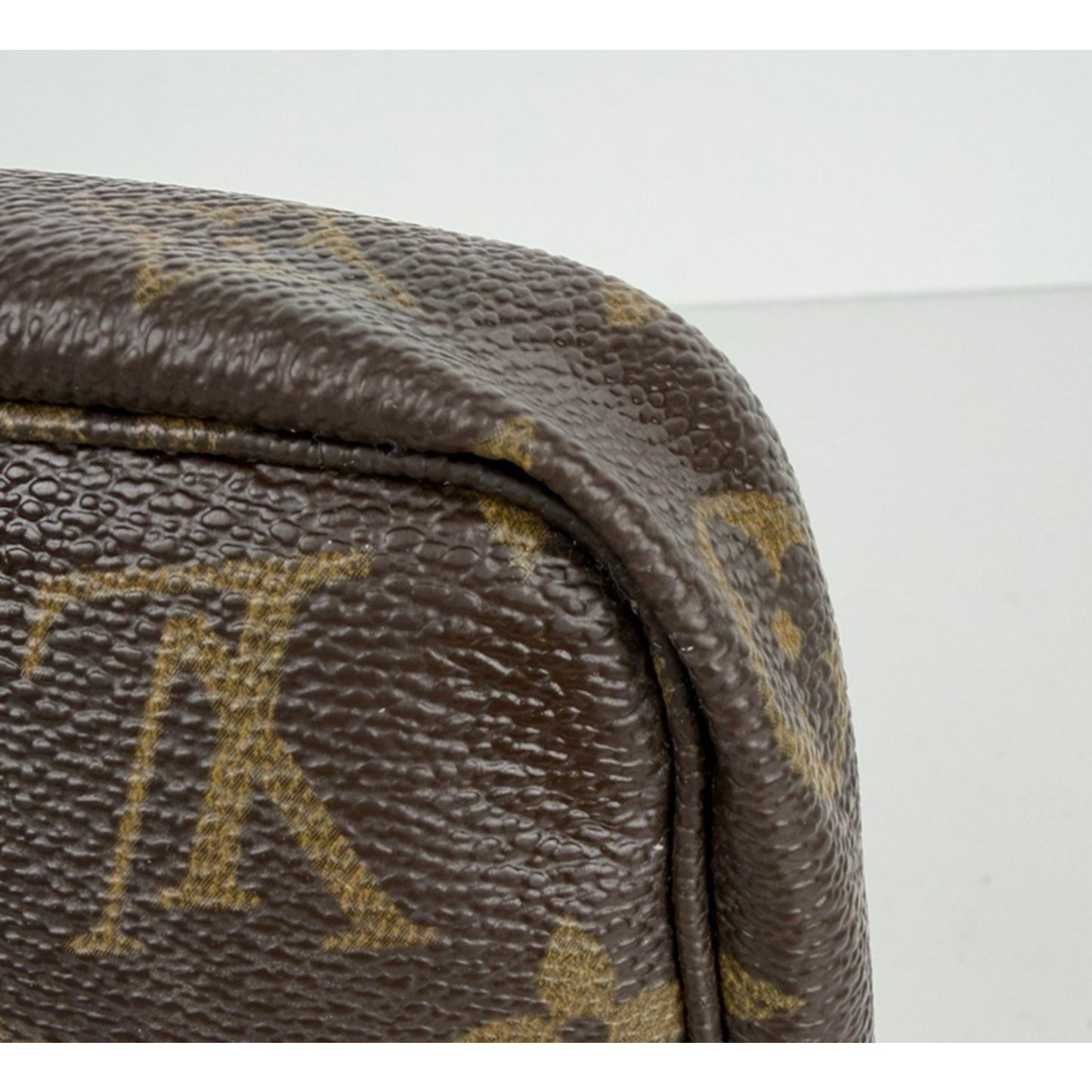 Louis Vuitton Pochette Accessoires Pouch Brown Monogram Coated Canvas 2001 S07
