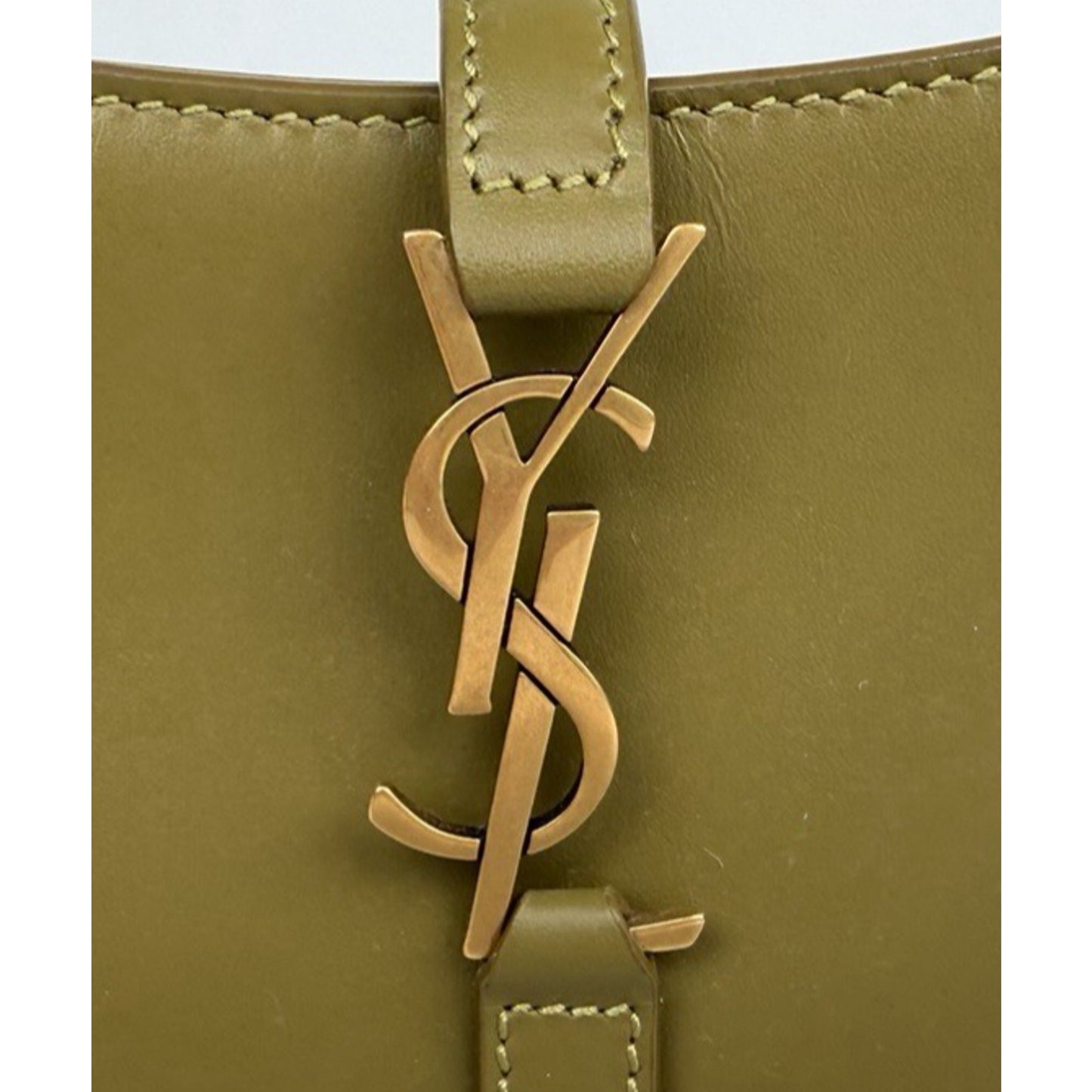 Saint Laurent Le 5 A 7 Mini Shoulder Bag in Vert Olive Calfskin Leather S14
