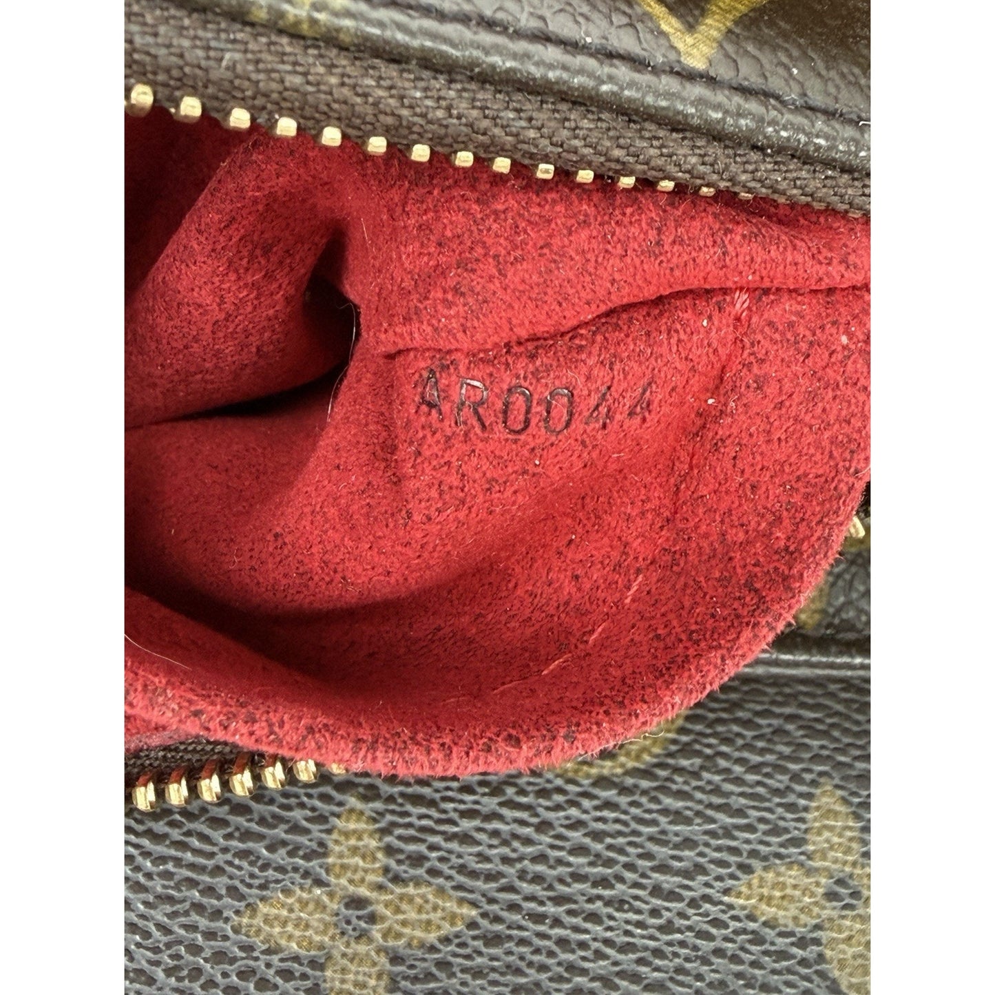 Louis Vuitton Viva-Cite MM Shoulder Bag in Brown Monogram Coated Canvas 2004 S14