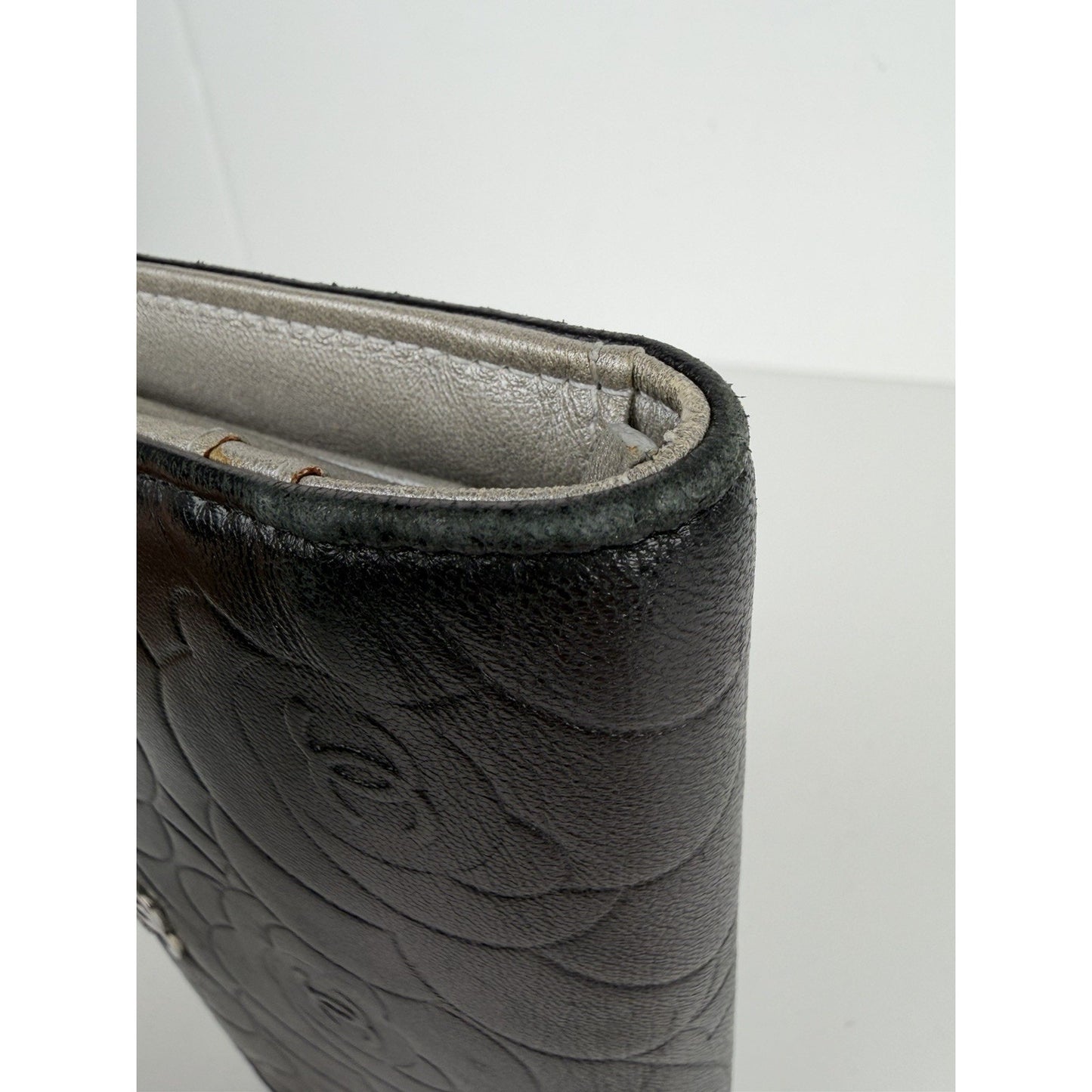Chanel Camellia Bifold Long Wallet in Black Embossed Lambskin Leather 2010-2011