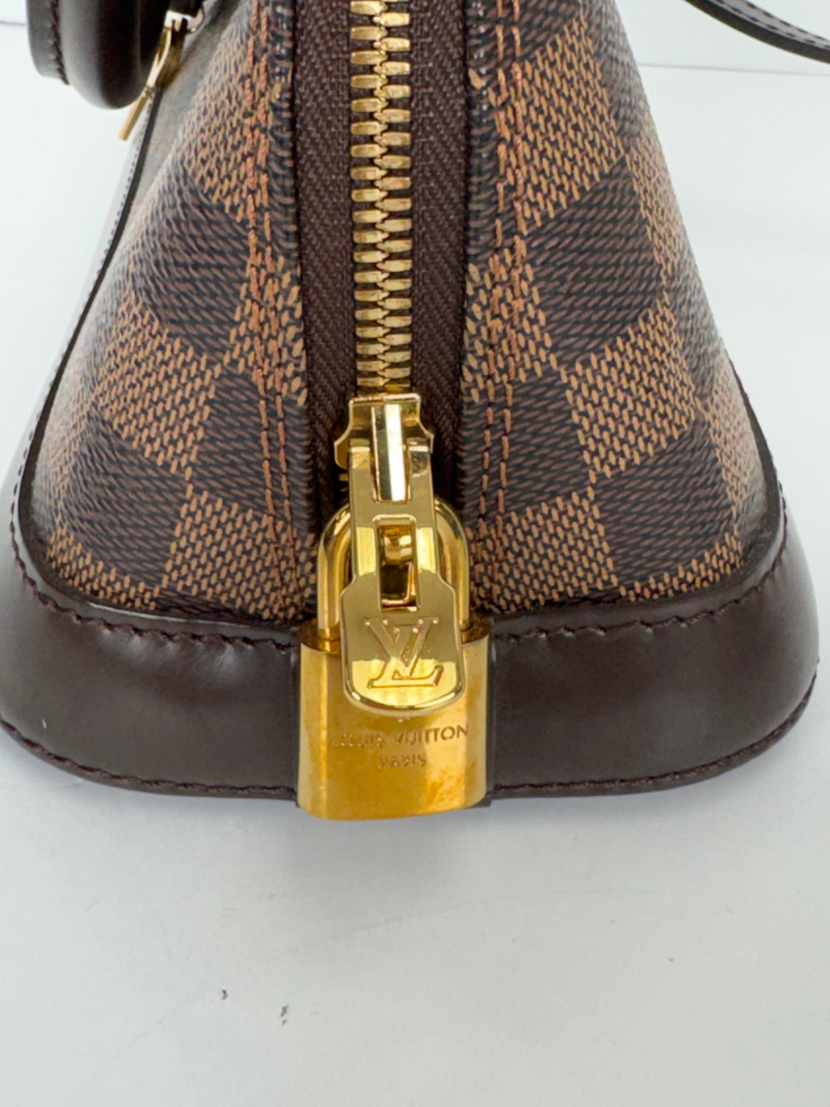 Louis Vuitton Alma BB Handbag in Damier Ebene Coated Canvas 2017 YS