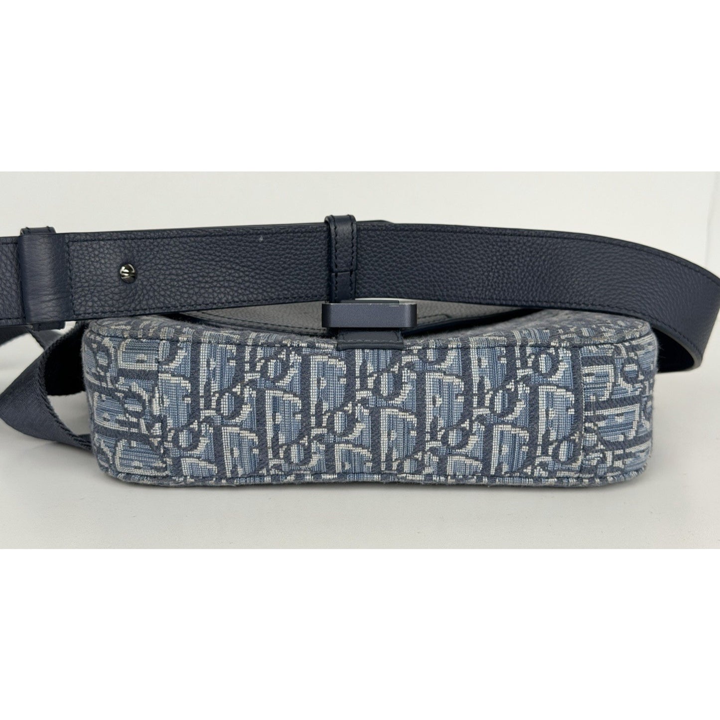 Dior Small Saddle Messenger Bag with Flap in Blue Dior Oblique Jacquard B1