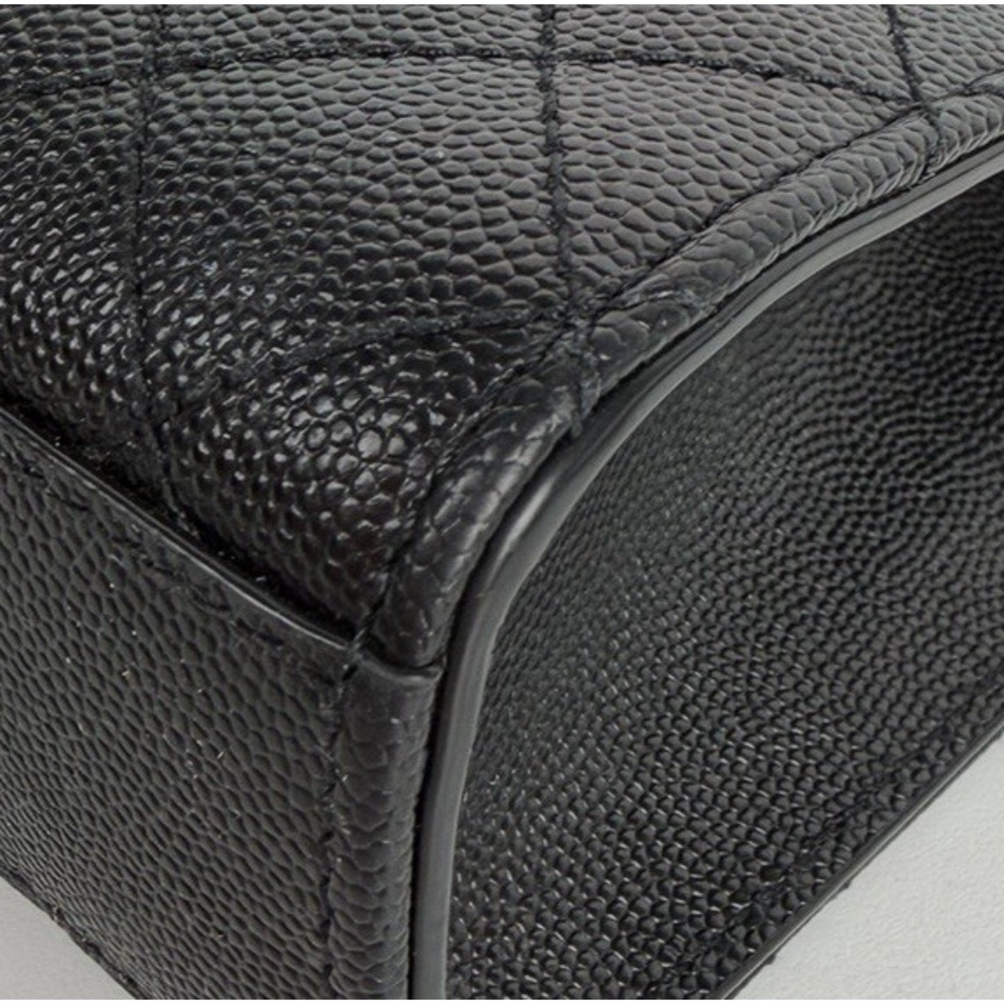 Saint Laurent Envelope Medium Chain Bag in Black Grain de Poudre Leather C6
