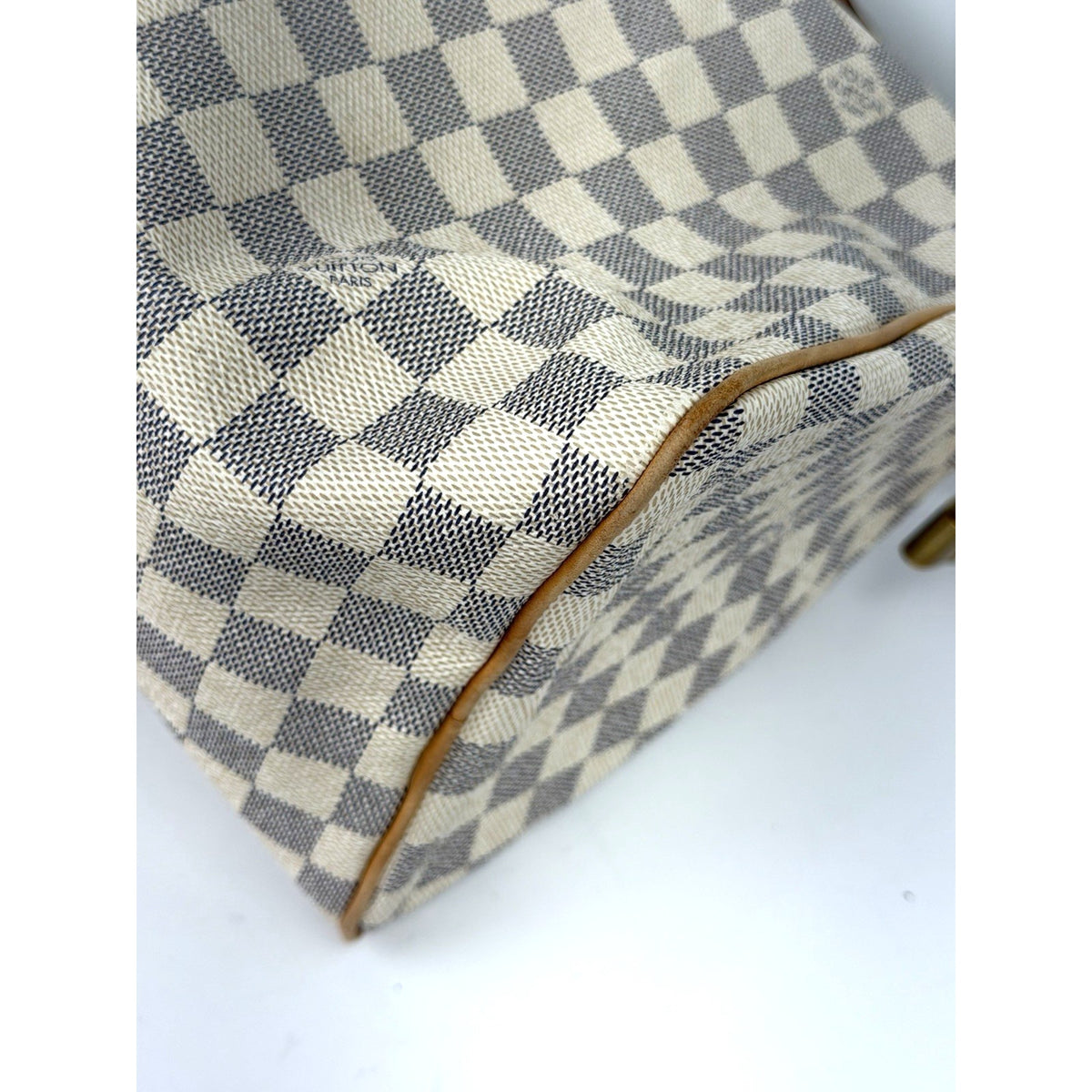 Louis Vuitton Speedy 30 Top Handle Bag in Damier Azur Coated Canvas 2007 S02