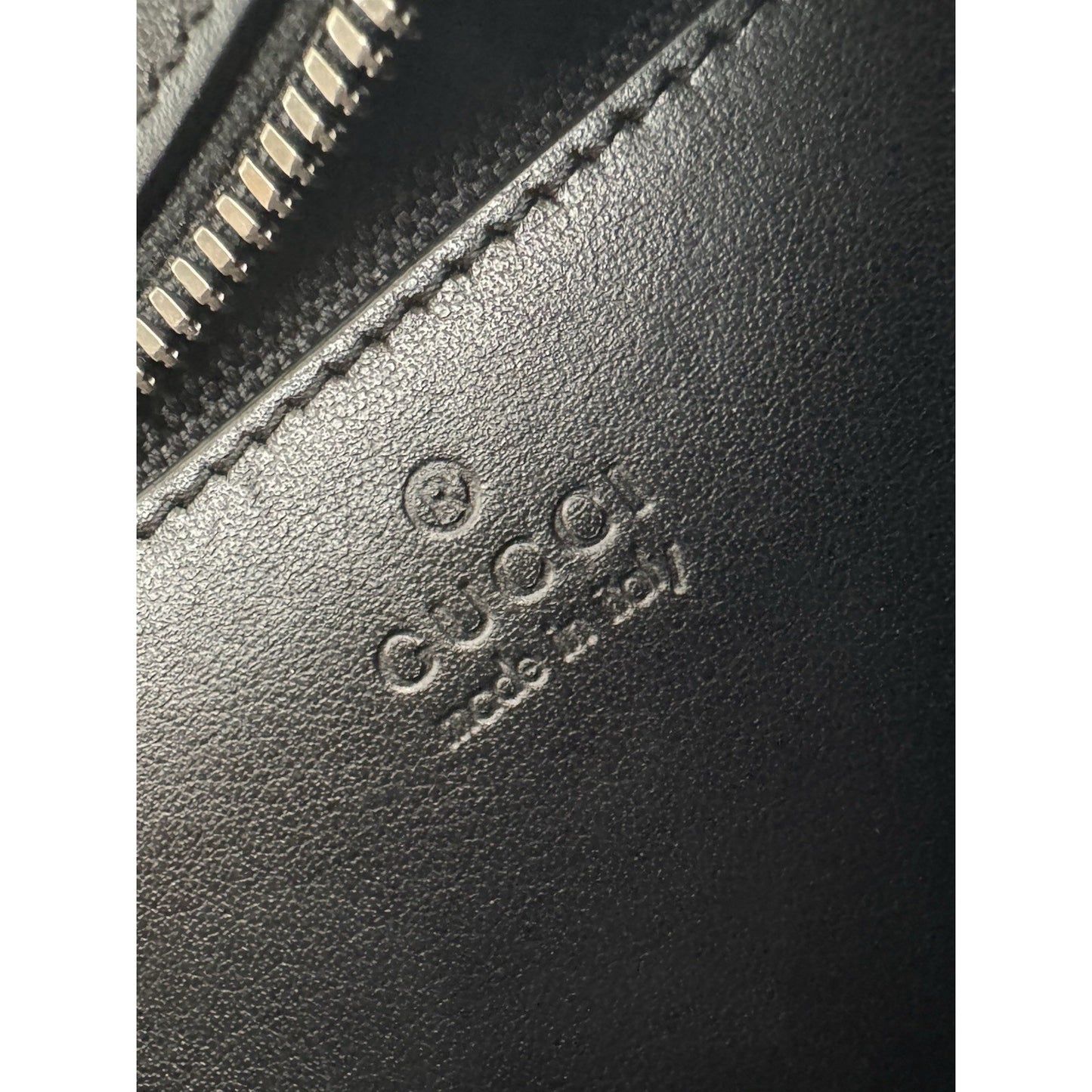 Gucci Matelassé Monochrome Small GG Marmont Chain Shoulder Bag Black B-9